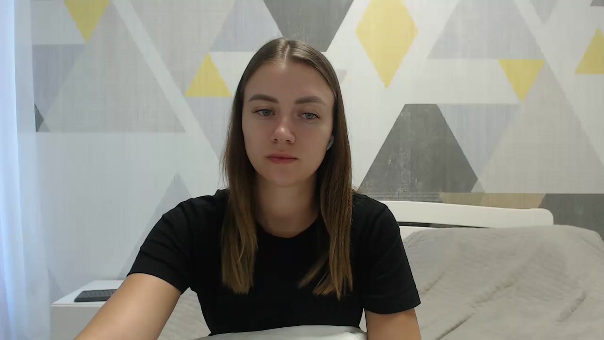 Gallery image thumbnail from Sulfate0's myfreecams stream on, 08/19/2025, 04:58 image 12 of 20