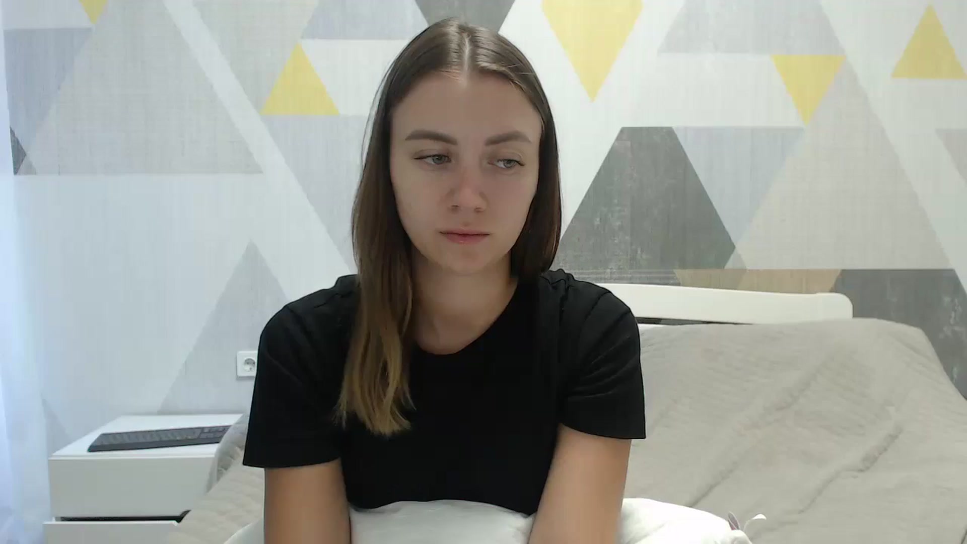Gallery image thumbnail from Sulfate0's myfreecams stream on, 08/19/2025, 05:36 image 15 of 20