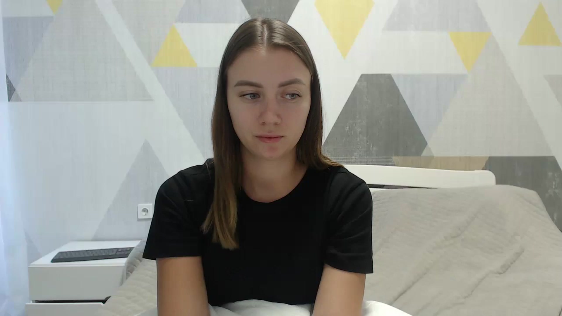 Gallery image thumbnail from Sulfate0's myfreecams stream on, 08/19/2025, 05:36 image 12 of 20