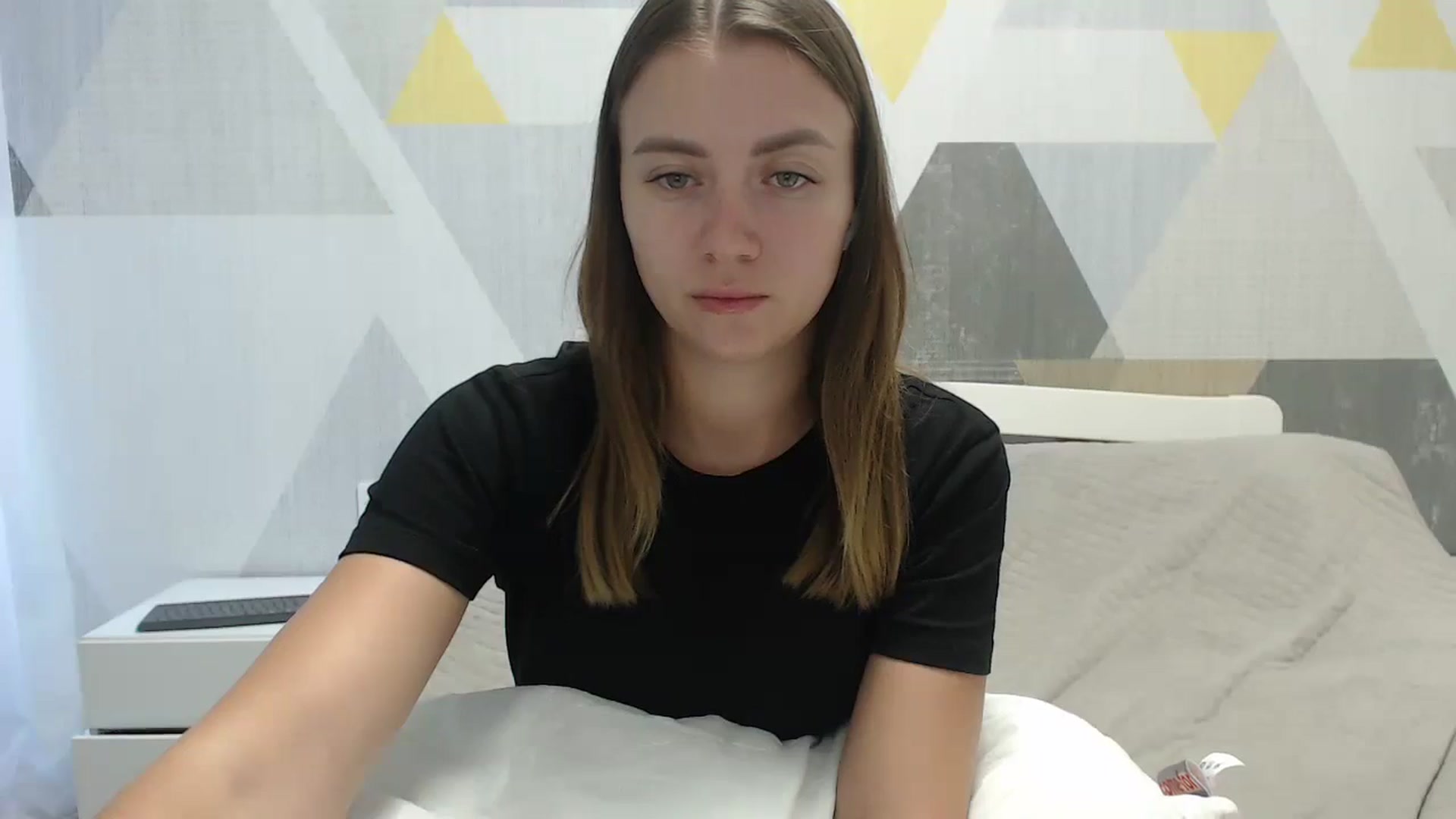 Gallery image thumbnail from Sulfate0's myfreecams stream on, 08/19/2025, 05:36 image 5 of 20