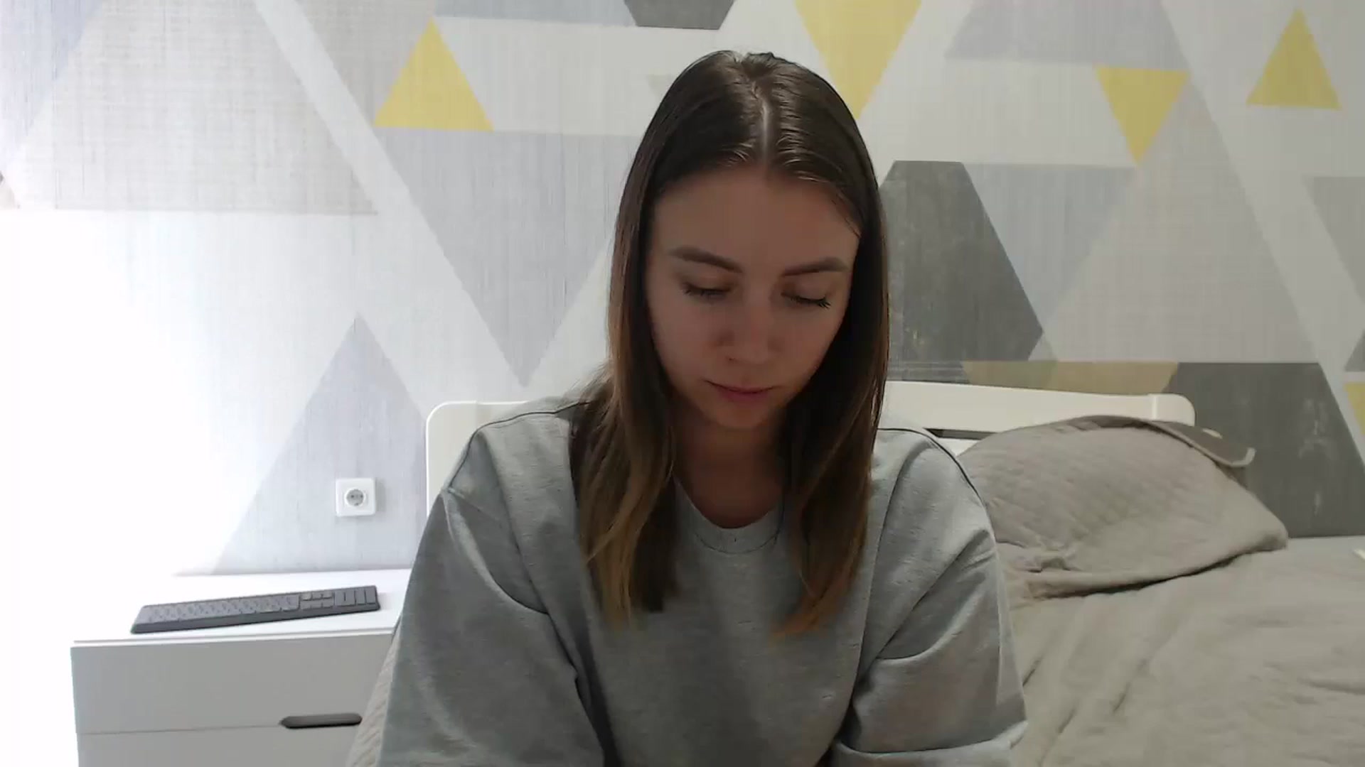 Gallery image thumbnail from Sulfate0's myfreecams stream on, 08/23/2025, 10:00 image 17 of 20