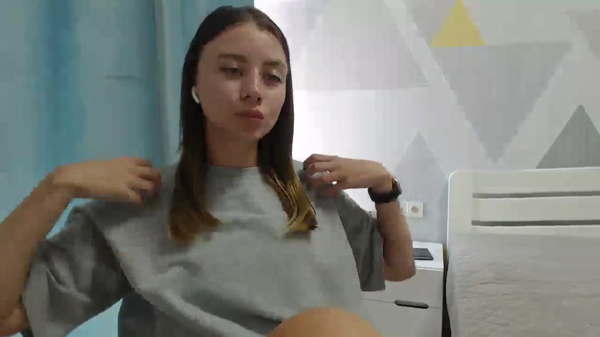 Gallery image thumbnail from Sulfate0's myfreecams stream on, 08/23/2025, 11:24 image 3 of 20