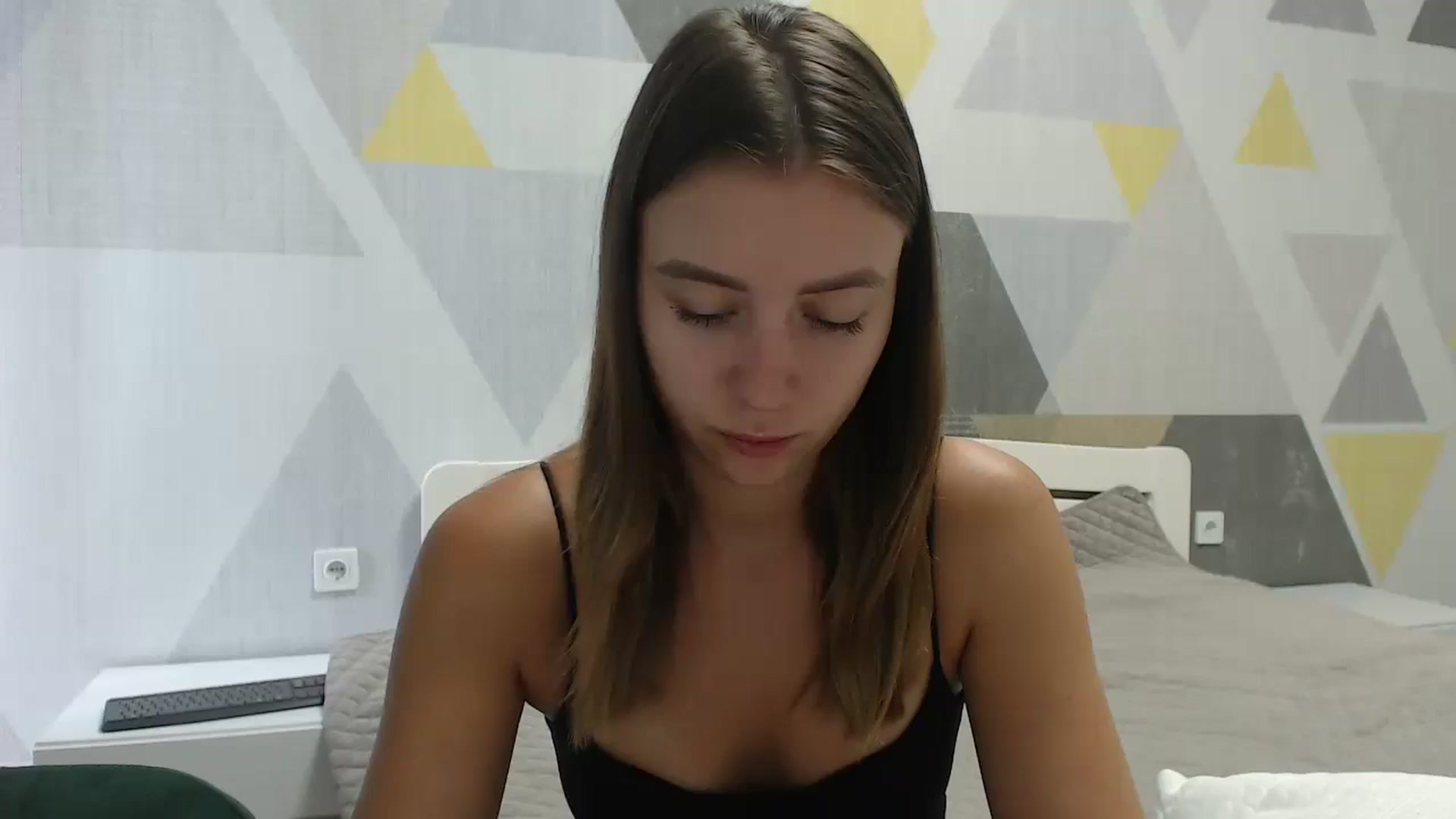 Gallery image thumbnail from Sulfate0's myfreecams stream on, 08/24/2025, 07:08 image 18 of 20