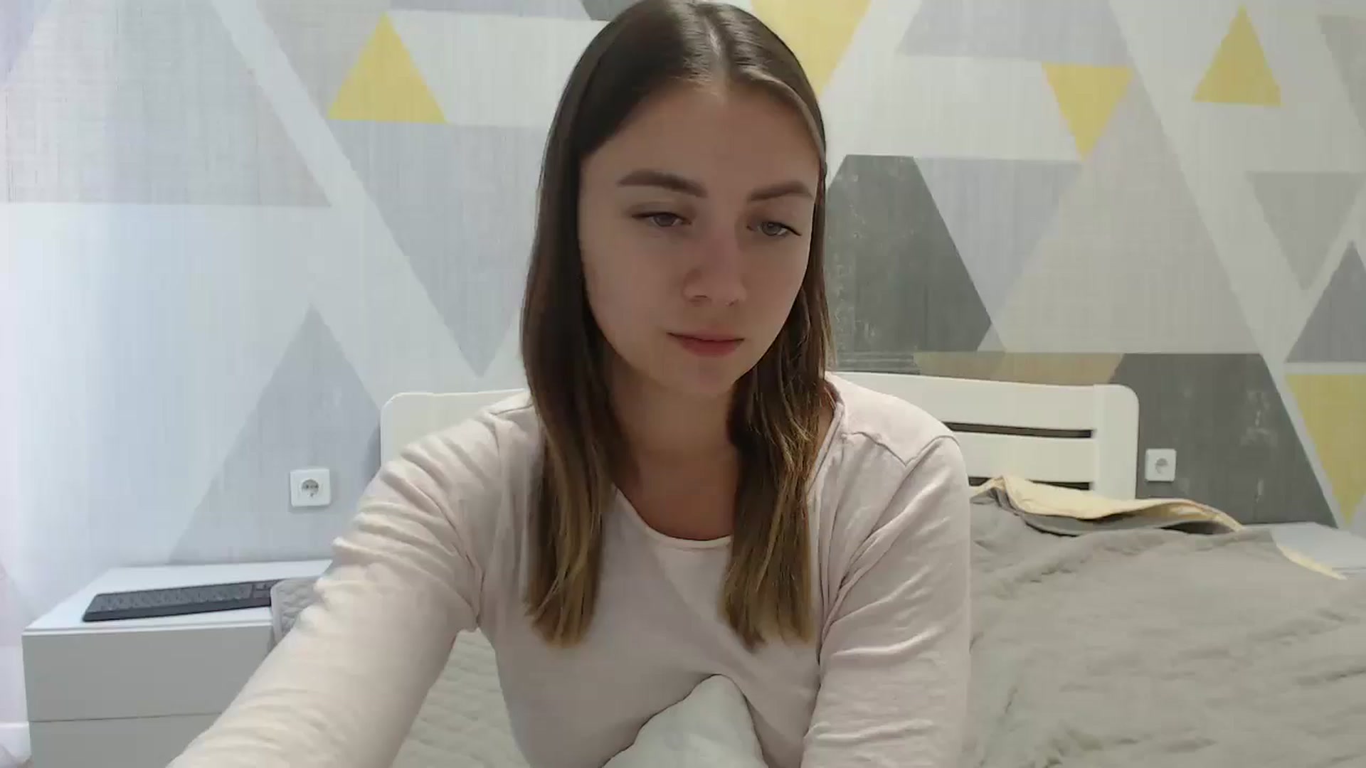 Gallery image thumbnail from Sulfate0's myfreecams stream on, 08/25/2025, 13:13 image 9 of 20