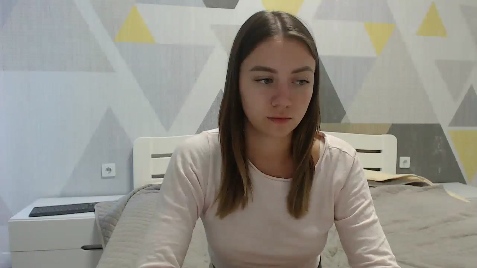 Gallery image thumbnail from Sulfate0's myfreecams stream on, 08/25/2025, 13:46 image 19 of 20