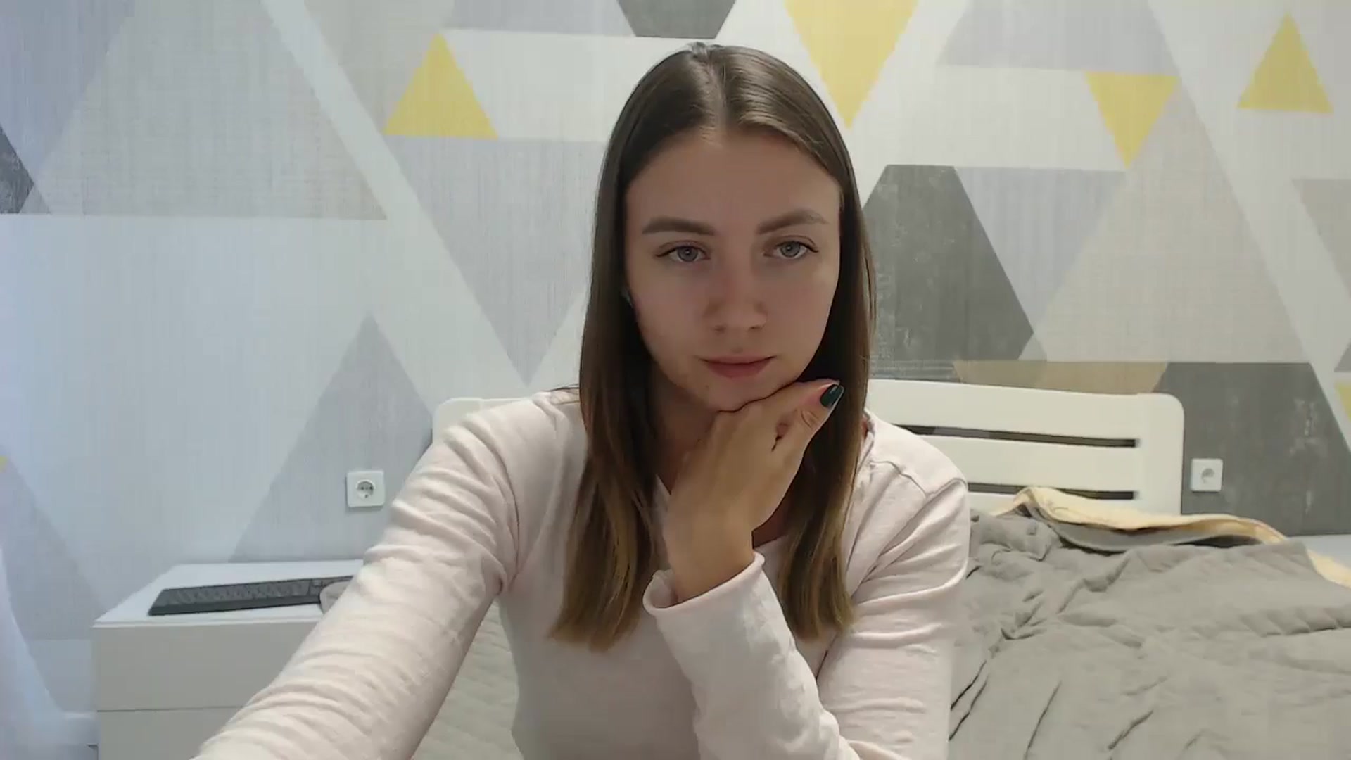 Gallery image thumbnail from Sulfate0's myfreecams stream on, 08/25/2025, 15:11 image 20 of 20