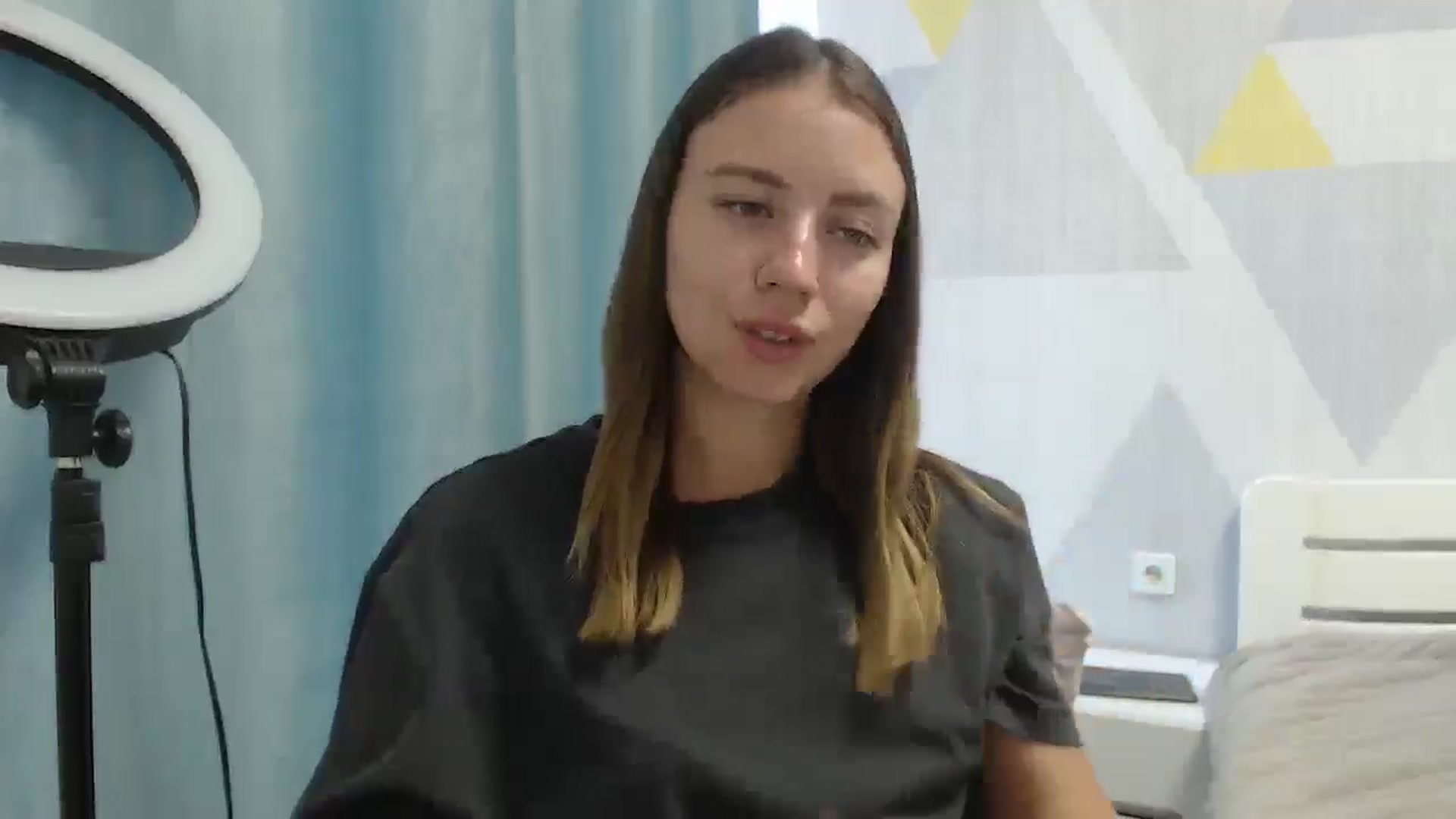 Gallery image thumbnail from Sulfate0's myfreecams stream on, 08/27/2025, 09:23 image 4 of 20
