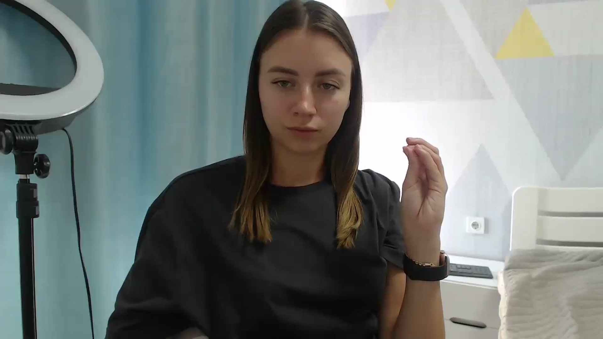 Gallery image thumbnail from Sulfate0's myfreecams stream on, 08/27/2025, 09:40 image 18 of 20