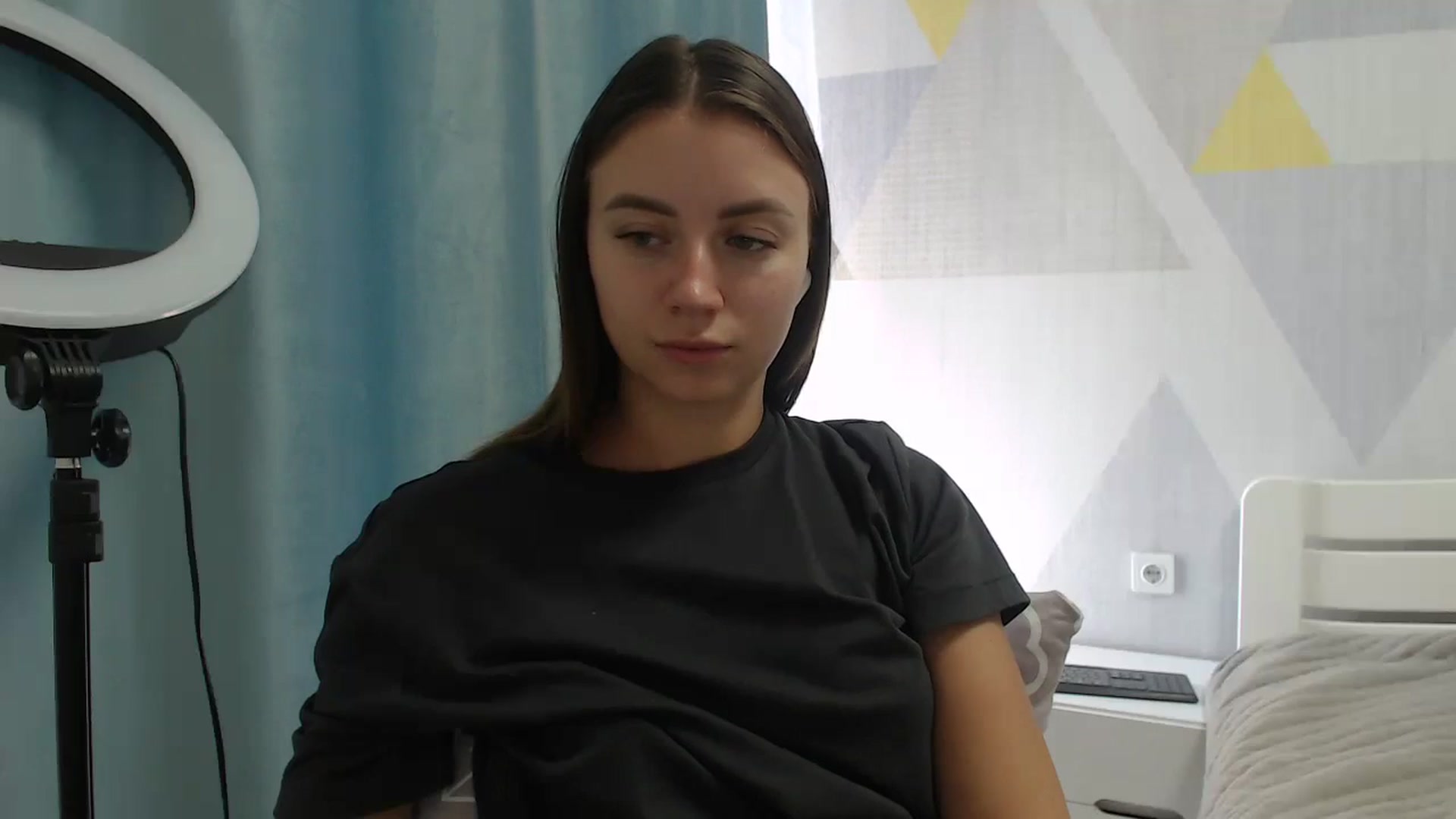 Gallery image thumbnail from Sulfate0's myfreecams stream on, 08/27/2025, 09:40 image 2 of 20