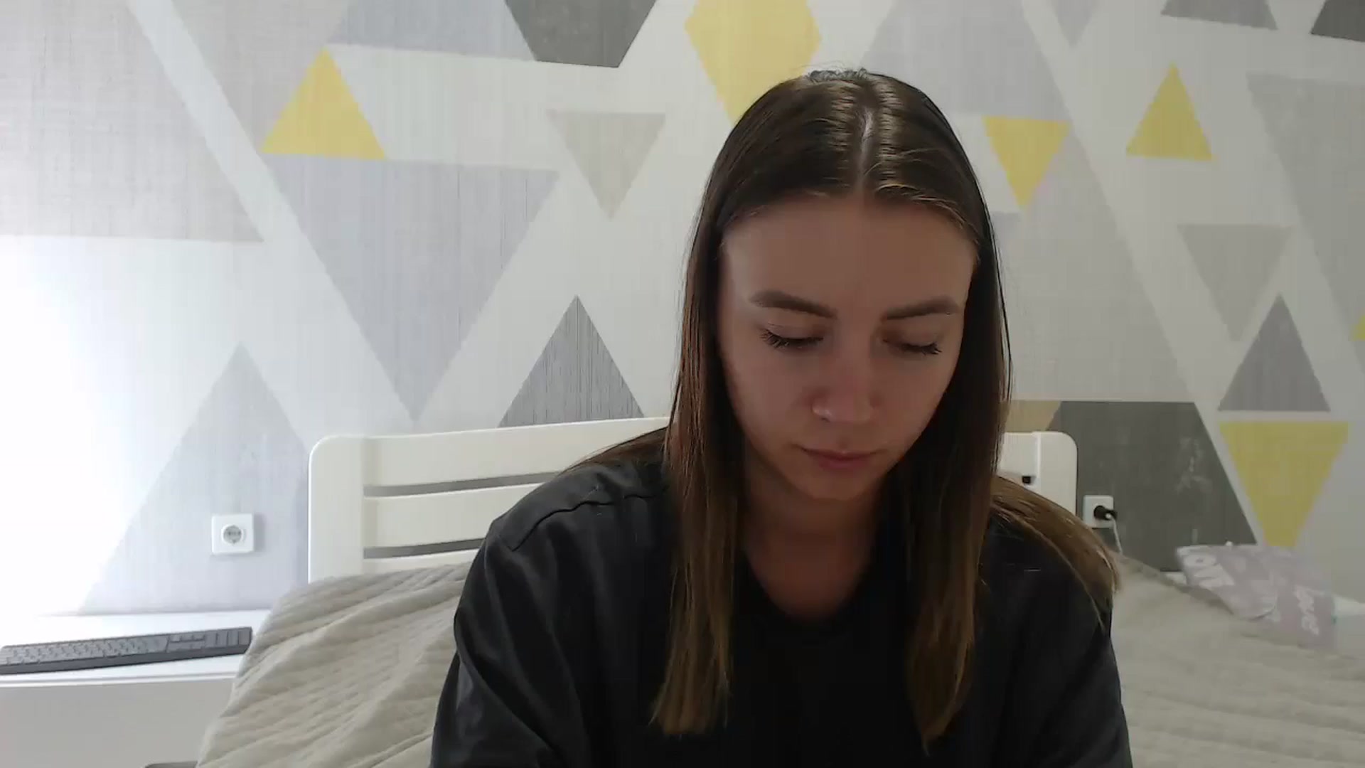 Gallery image thumbnail from Sulfate0's myfreecams stream on, 08/27/2025, 10:54 image 11 of 20