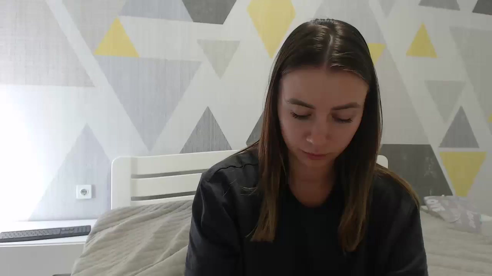 Gallery image thumbnail from Sulfate0's myfreecams stream on, 08/27/2025, 10:54 image 10 of 20