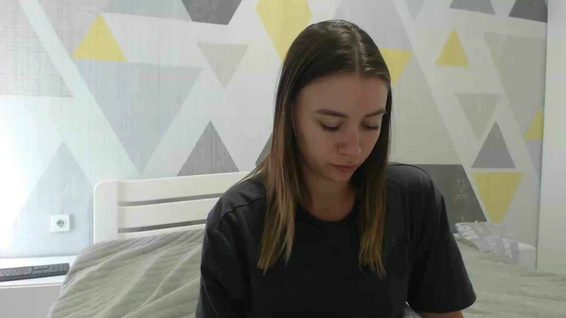 Gallery image thumbnail from Sulfate0's myfreecams stream on, 08/27/2025, 10:54 image 1 of 20