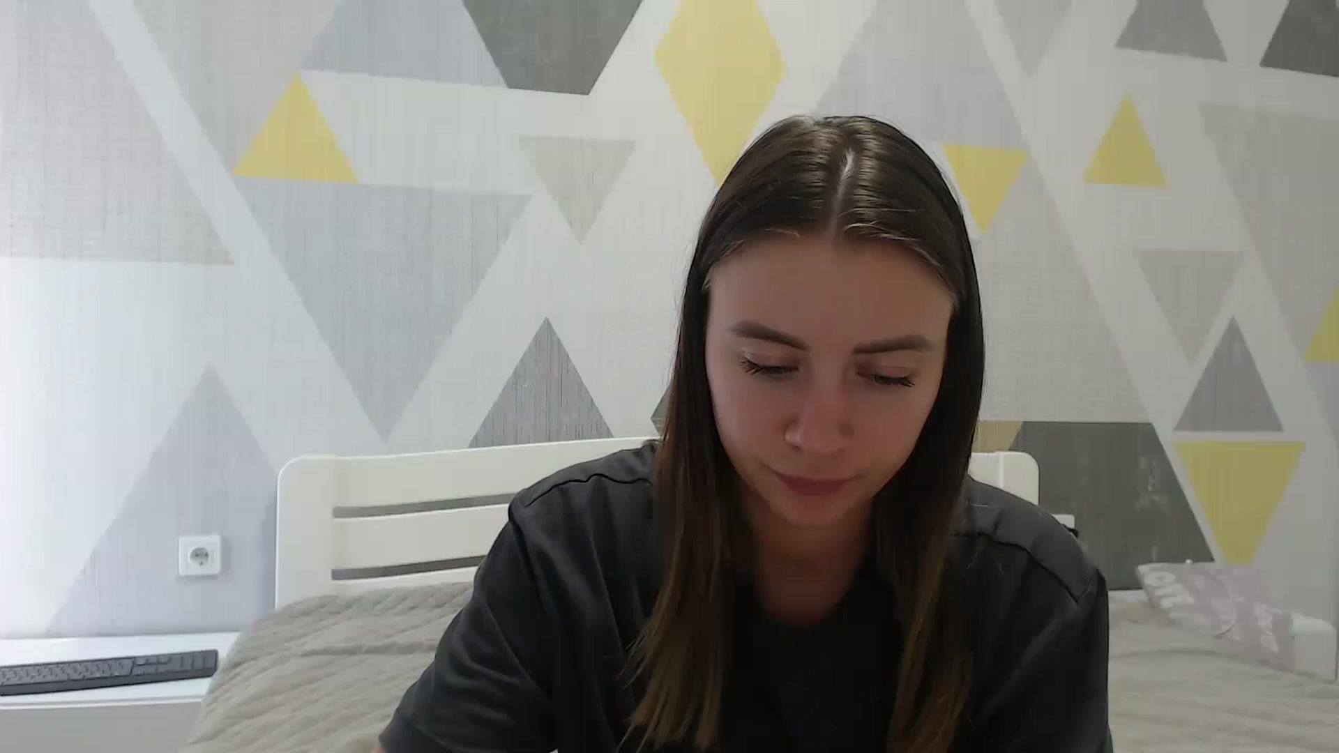 Gallery image thumbnail from Sulfate0's myfreecams stream on, 08/27/2025, 11:27 image 9 of 20