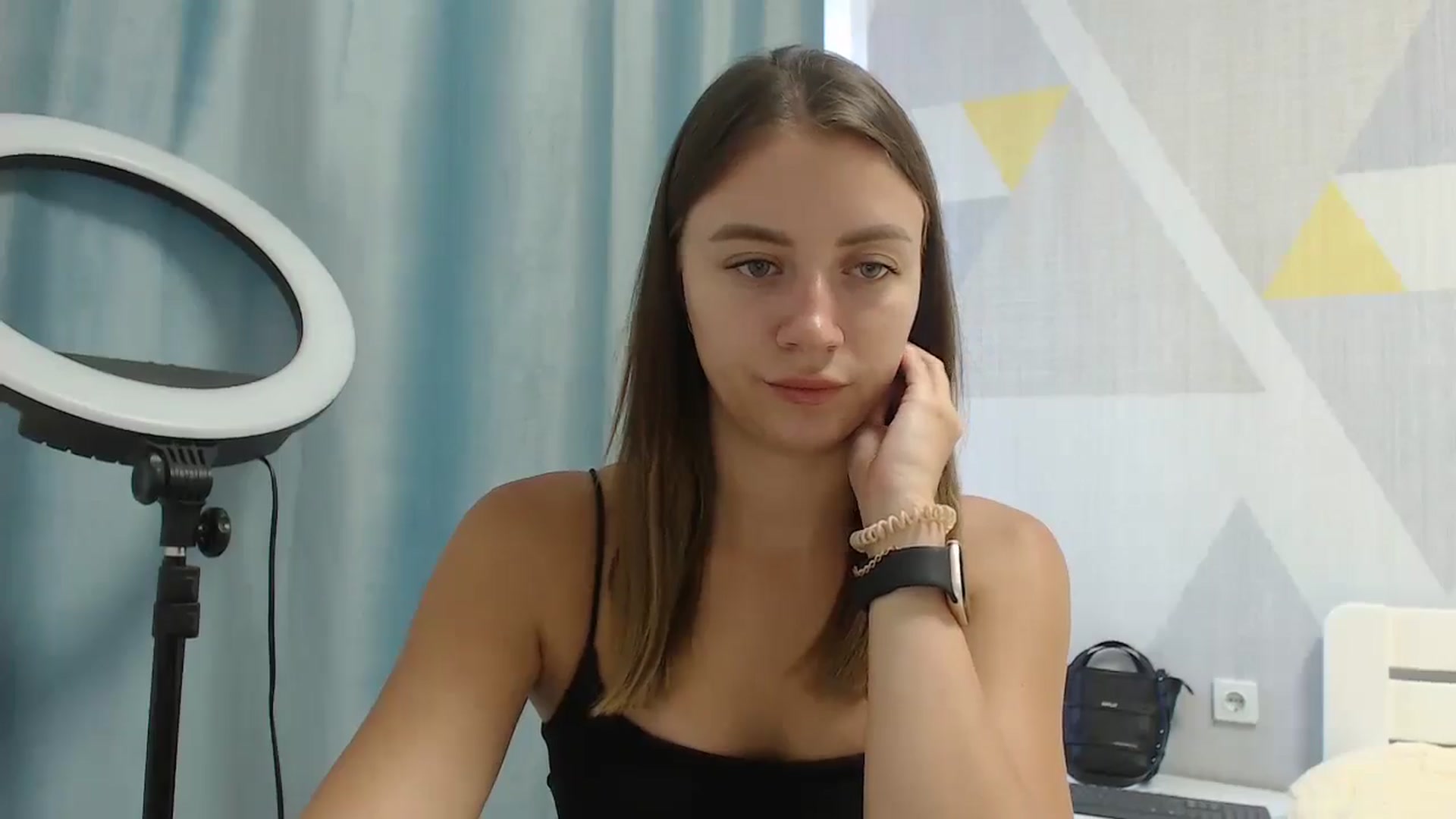 Gallery image thumbnail from Sulfate0's myfreecams stream on, 08/28/2025, 07:45 image 15 of 20
