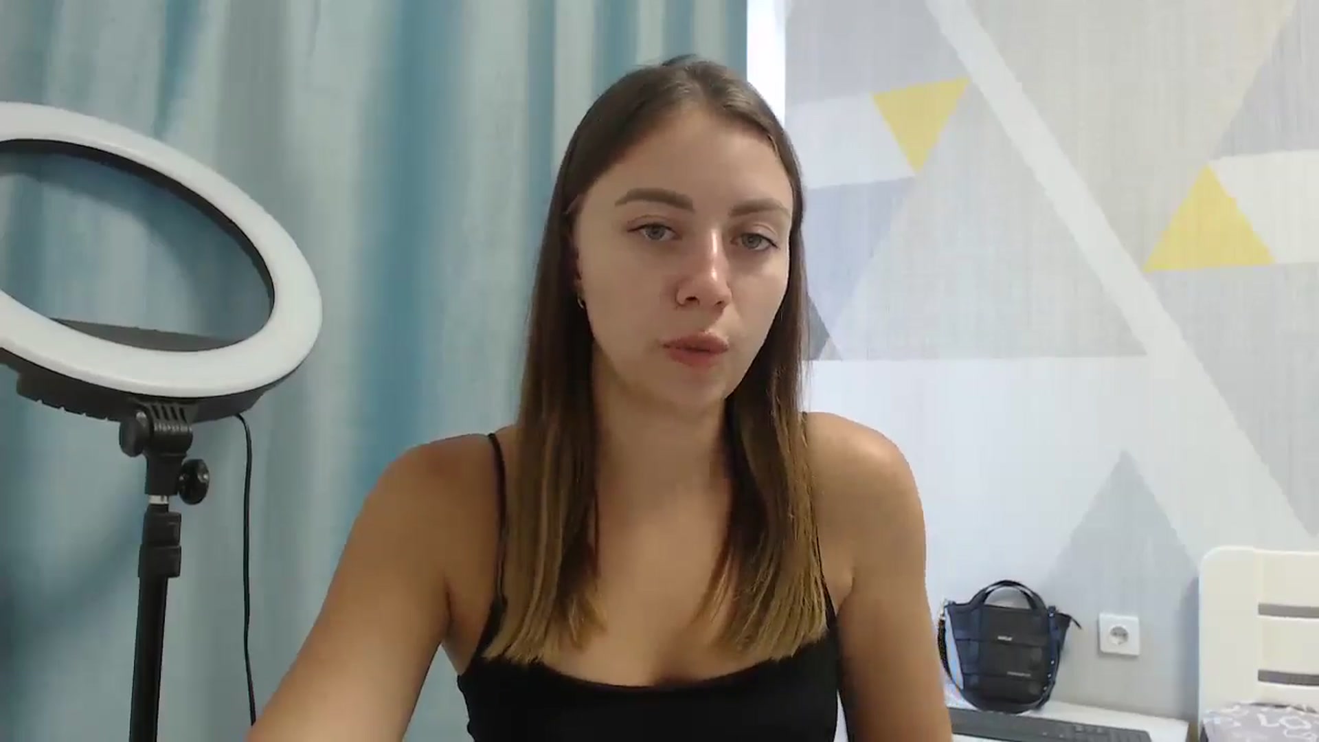 Gallery image thumbnail from Sulfate0's myfreecams stream on, 08/28/2025, 07:45 image 10 of 20