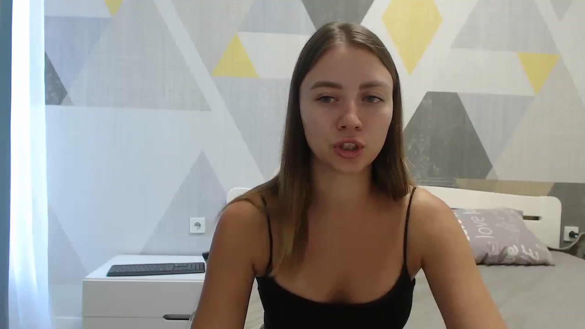 Gallery image thumbnail from Sulfate0's myfreecams stream on, 08/28/2025, 09:03 image 17 of 20