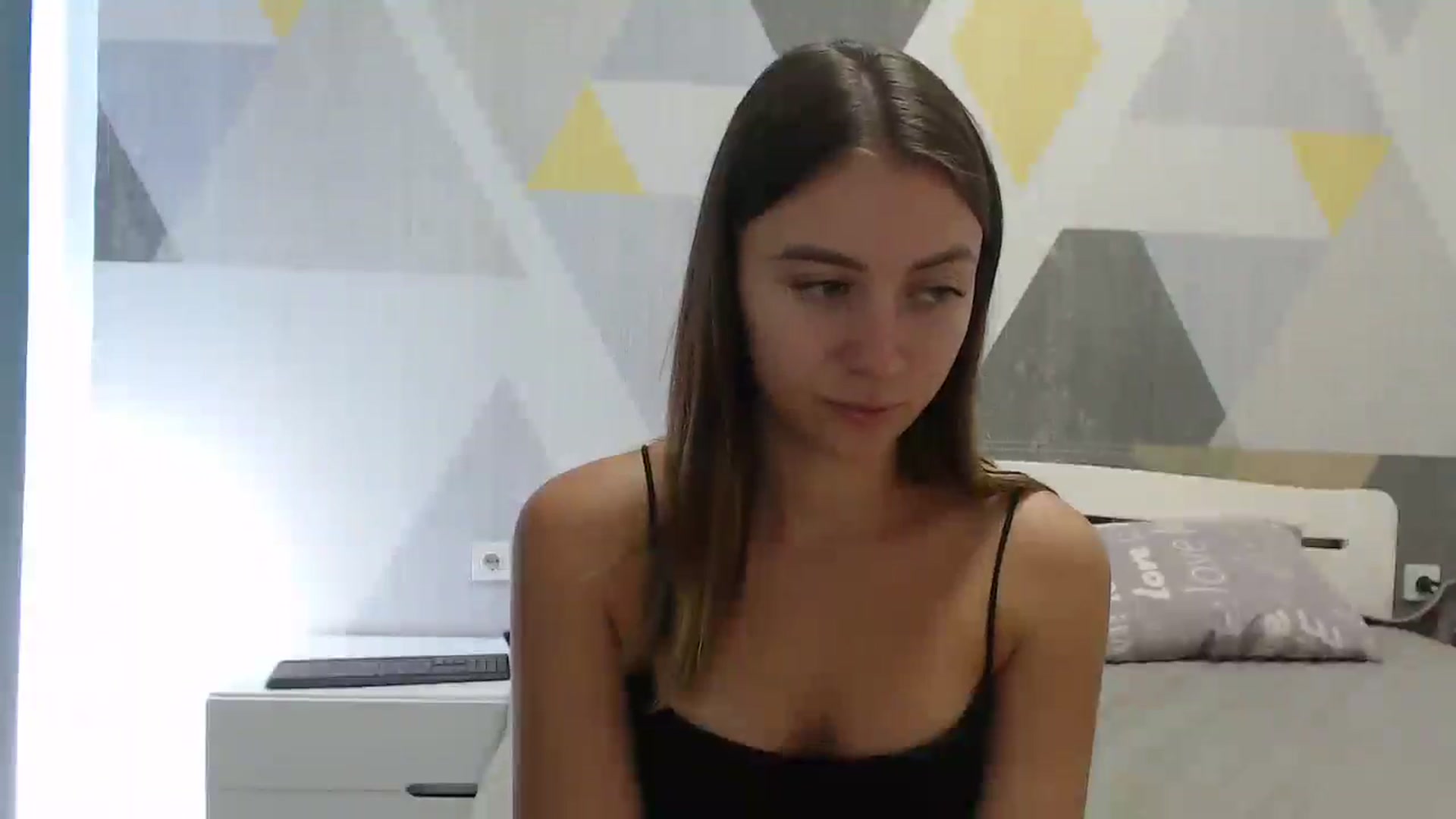 Gallery image thumbnail from Sulfate0's myfreecams stream on, 08/28/2025, 09:43 image 6 of 20