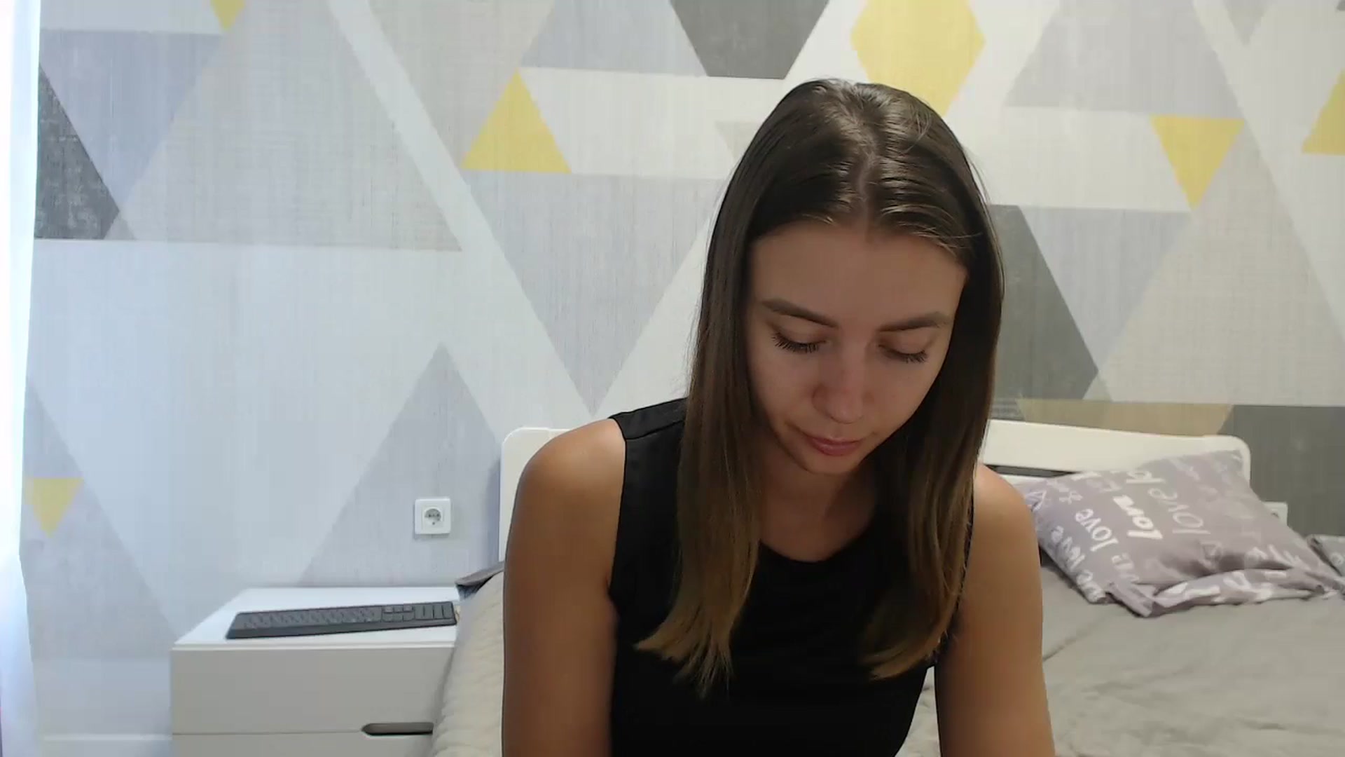 Gallery image thumbnail from Sulfate0's myfreecams stream on, 08/29/2025, 07:39 image 2 of 20