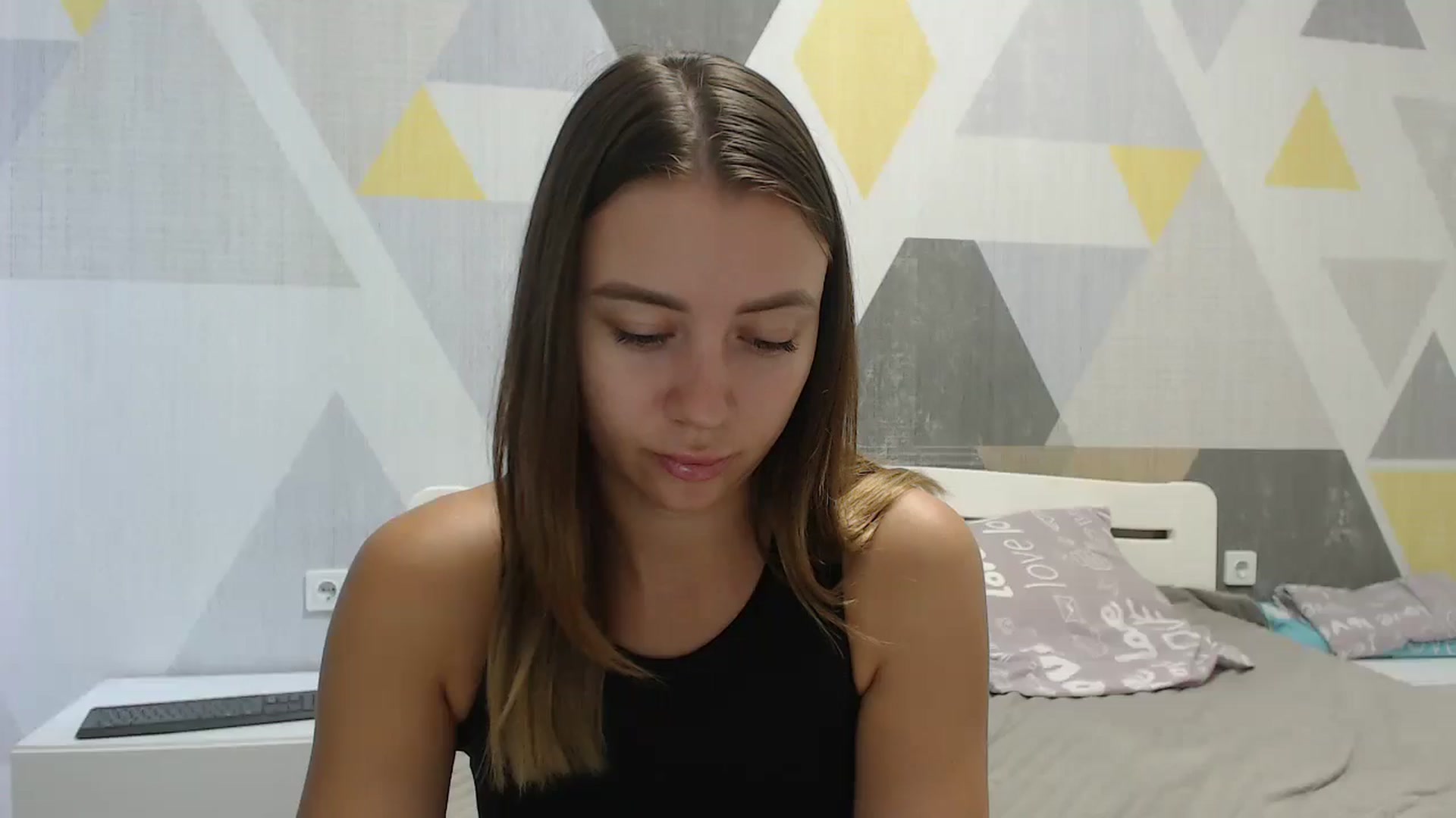 Gallery image thumbnail from Sulfate0's myfreecams stream on, 08/31/2025, 06:26 image 18 of 20