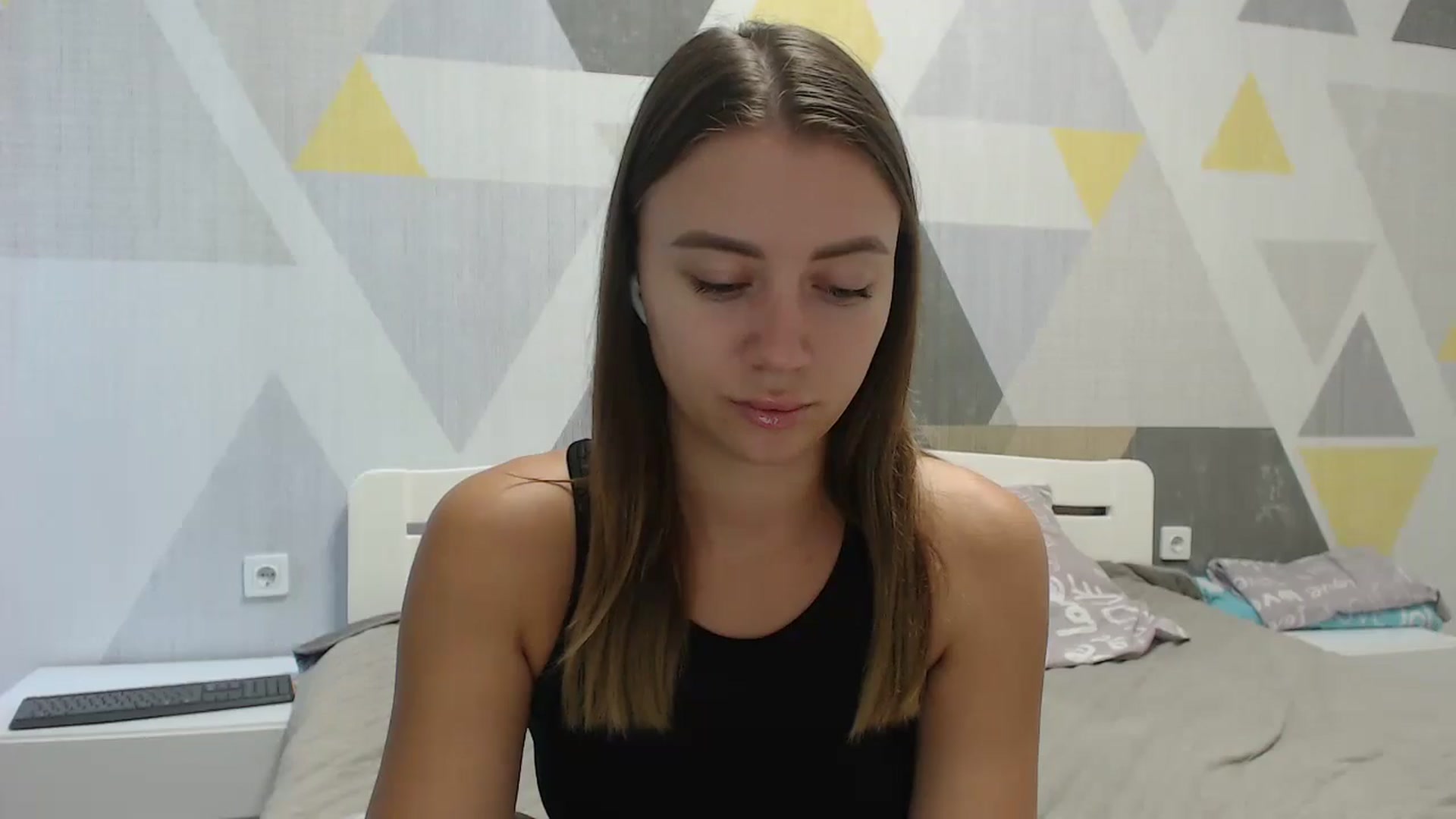Gallery image thumbnail from Sulfate0's myfreecams stream on, 08/31/2025, 07:13 image 4 of 20