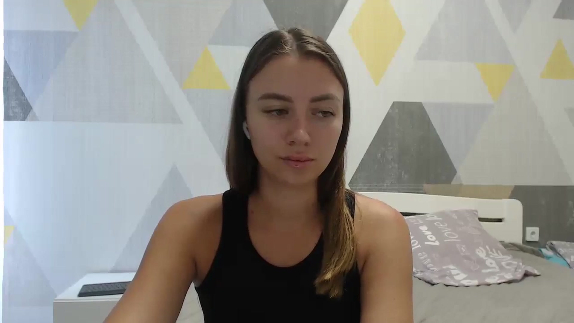 Gallery image thumbnail from Sulfate0's myfreecams stream on, 08/31/2025, 08:33 image 9 of 20