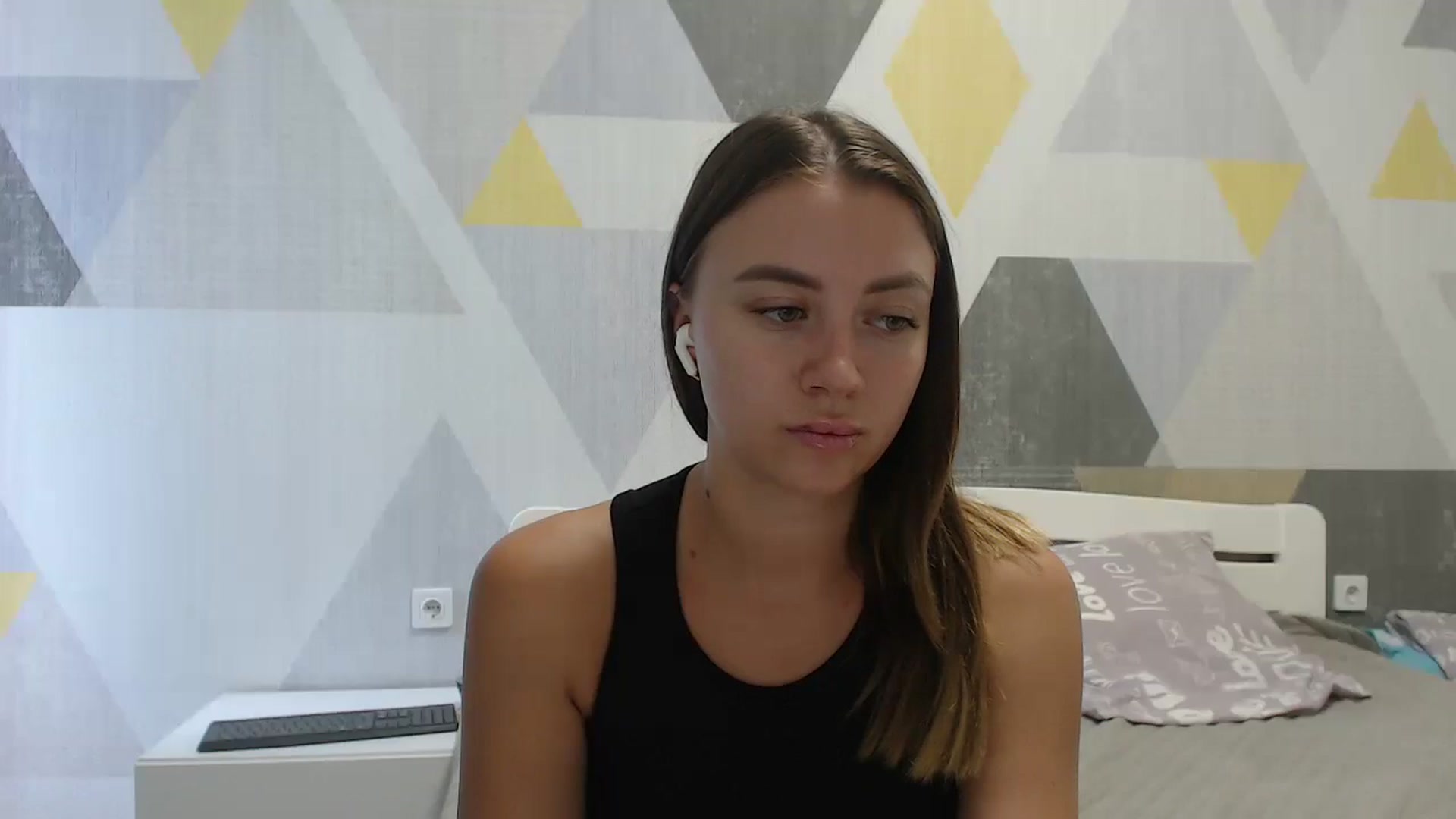 Gallery image thumbnail from Sulfate0's myfreecams stream on, 08/31/2025, 09:11 image 13 of 20
