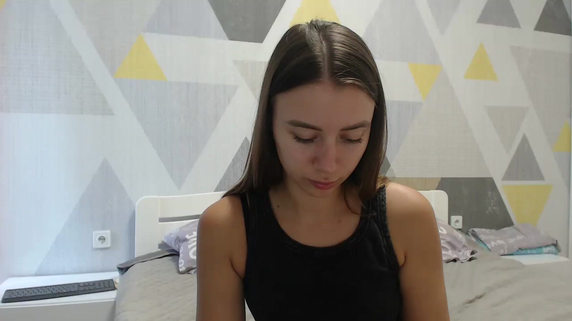Gallery image thumbnail from Sulfate0's myfreecams stream on, 09/02/2025, 07:57 image 11 of 20