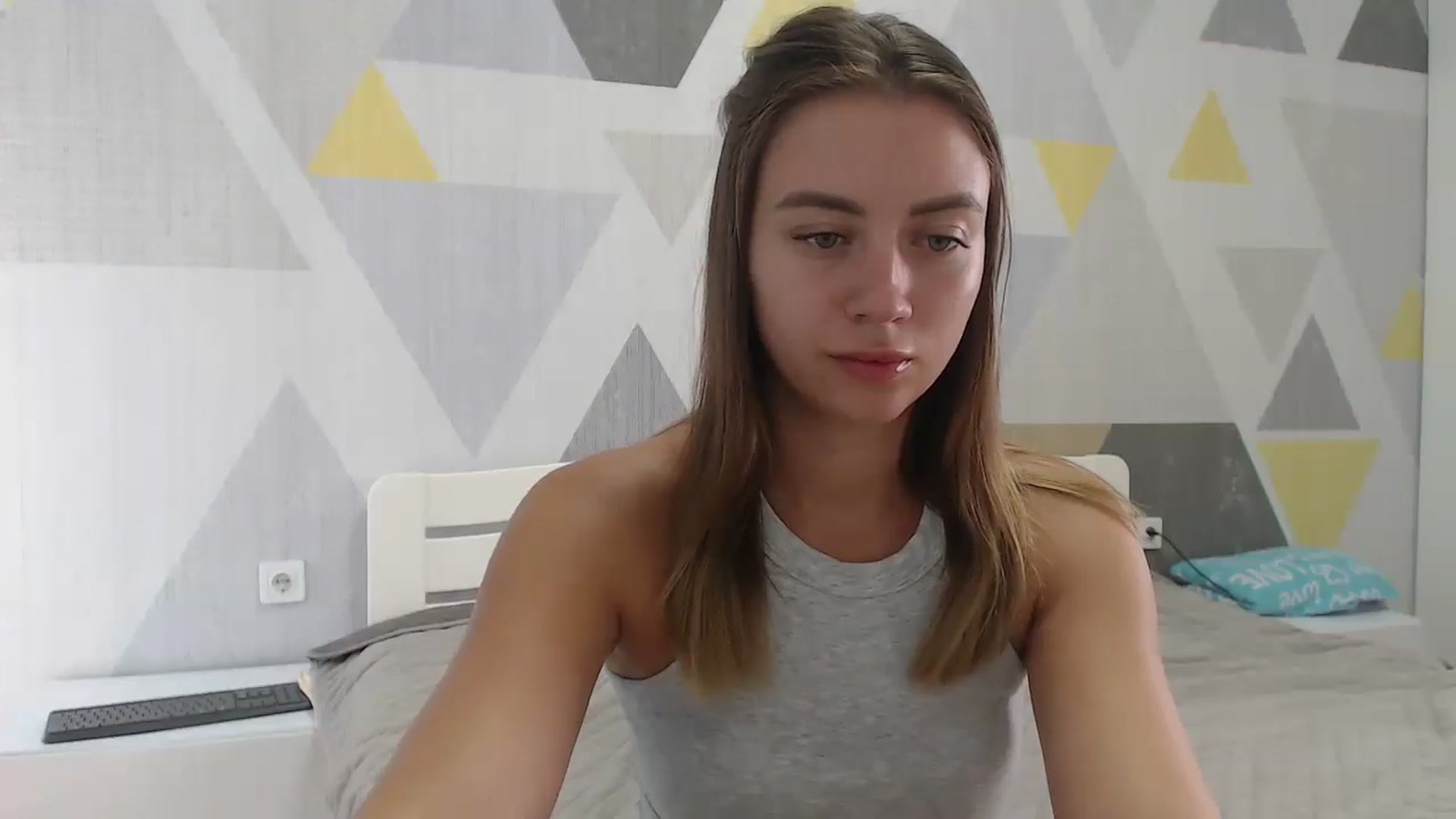 Gallery image thumbnail from Sulfate0's myfreecams stream on, 09/04/2025, 11:57 image 4 of 20