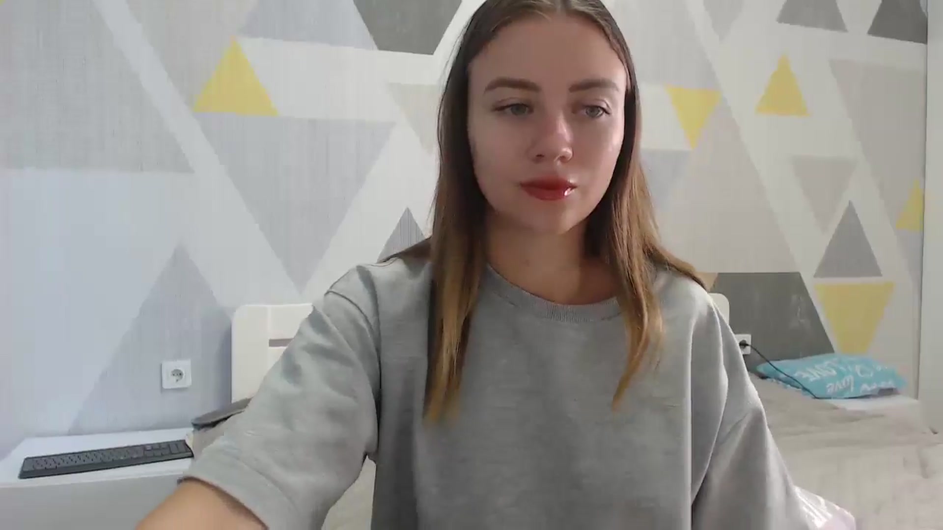 Gallery image thumbnail from Sulfate0's myfreecams stream on, 09/05/2025, 07:02 image 2 of 20