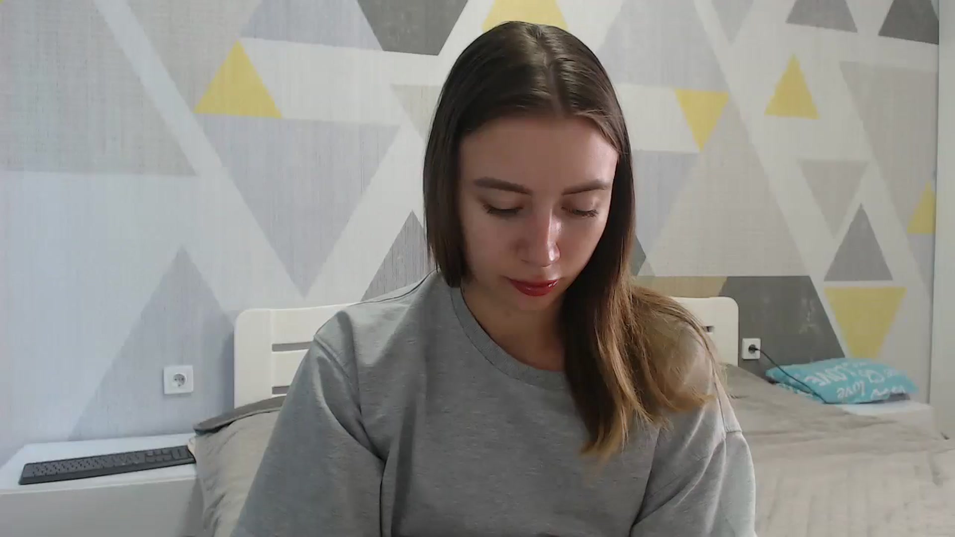 Gallery image thumbnail from Sulfate0's myfreecams stream on, 09/05/2025, 07:02 image 12 of 20