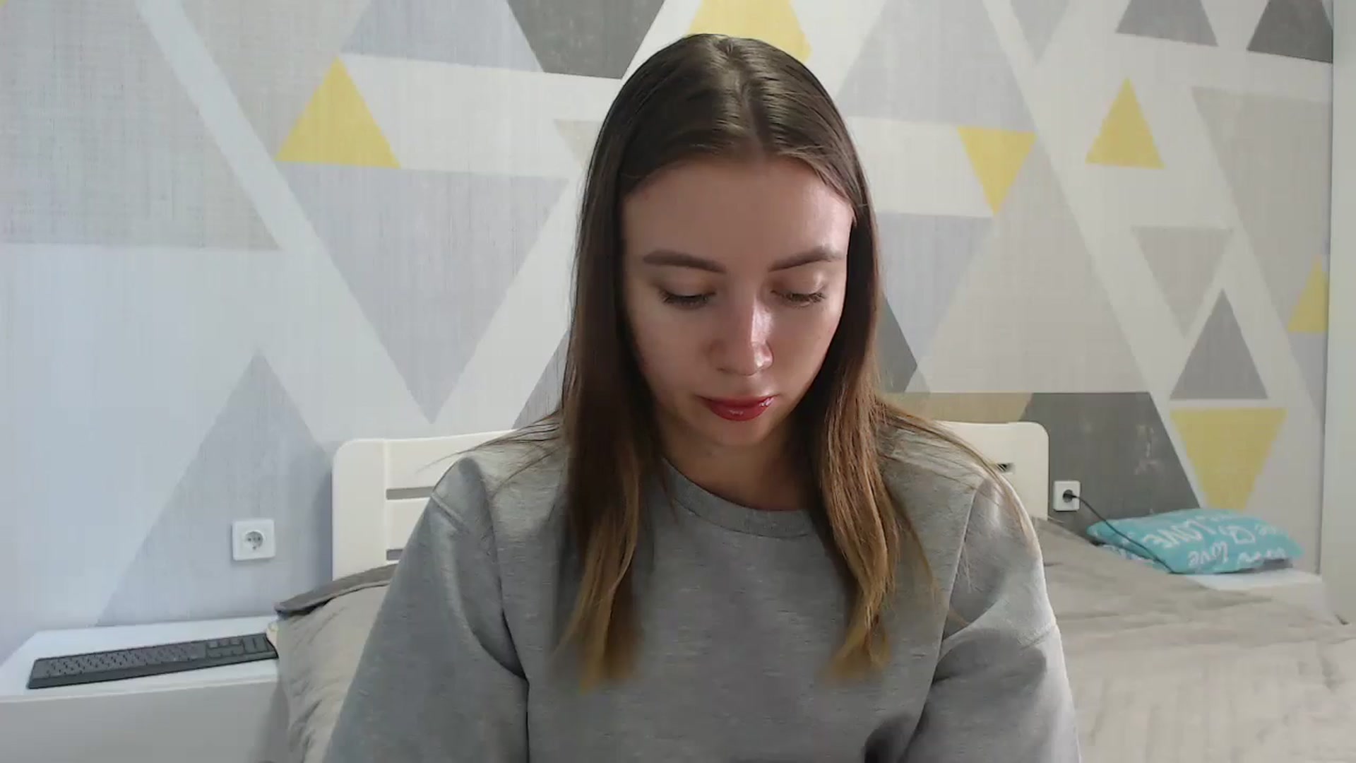 Gallery image thumbnail from Sulfate0's myfreecams stream on, 09/05/2025, 07:02 image 16 of 20