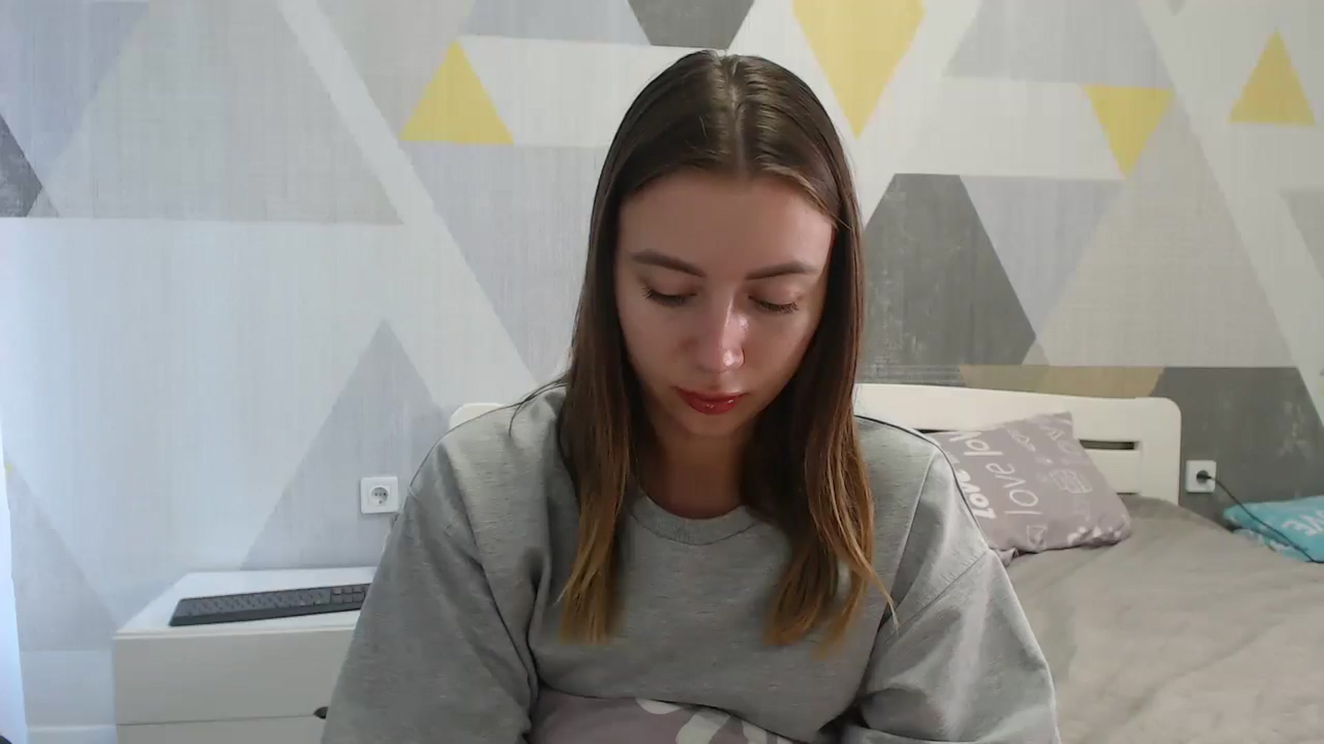 Gallery image thumbnail from Sulfate0's myfreecams stream on, 09/05/2025, 09:14 image 10 of 20