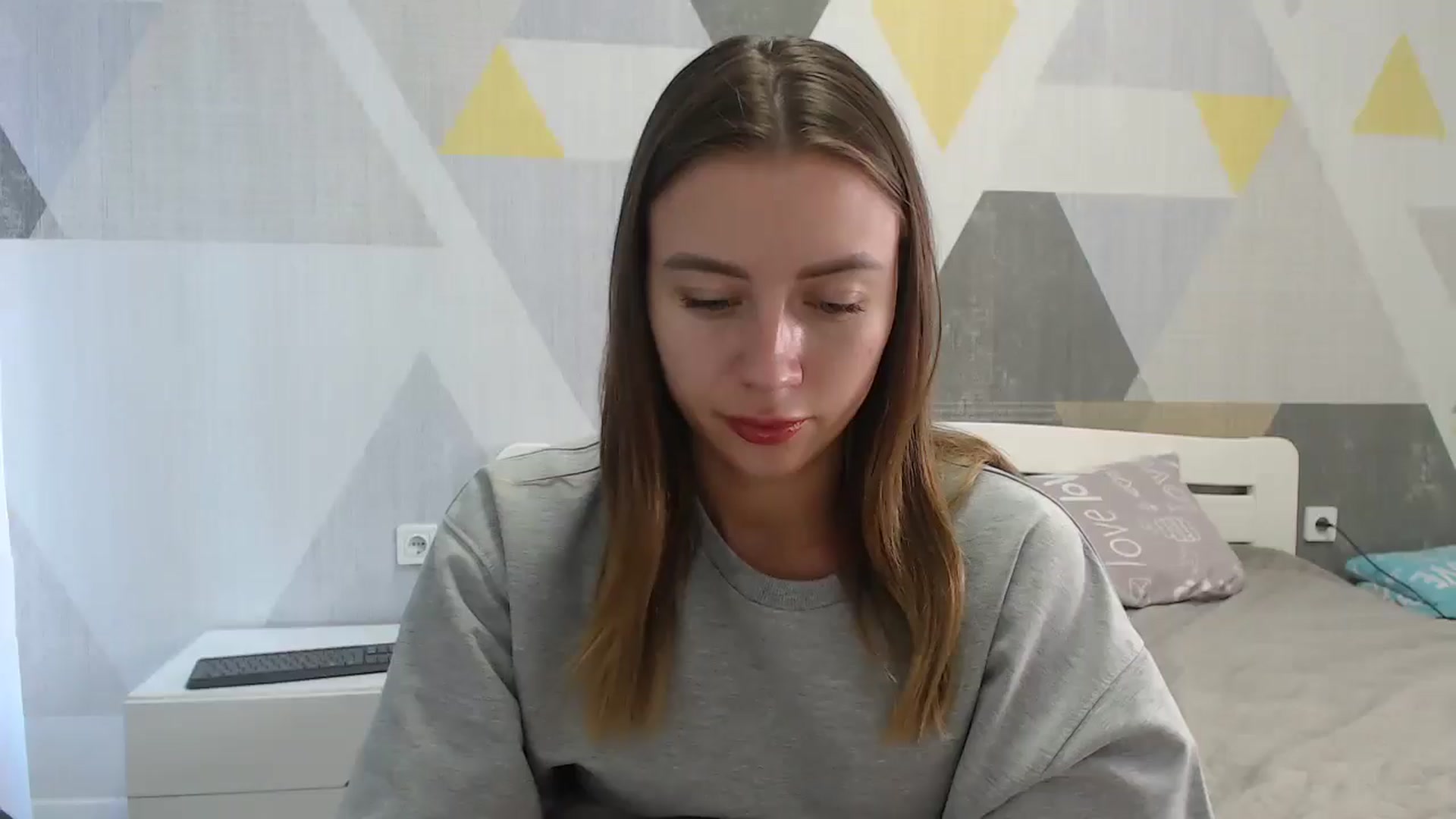 Gallery image thumbnail from Sulfate0's myfreecams stream on, 09/05/2025, 09:14 image 1 of 20