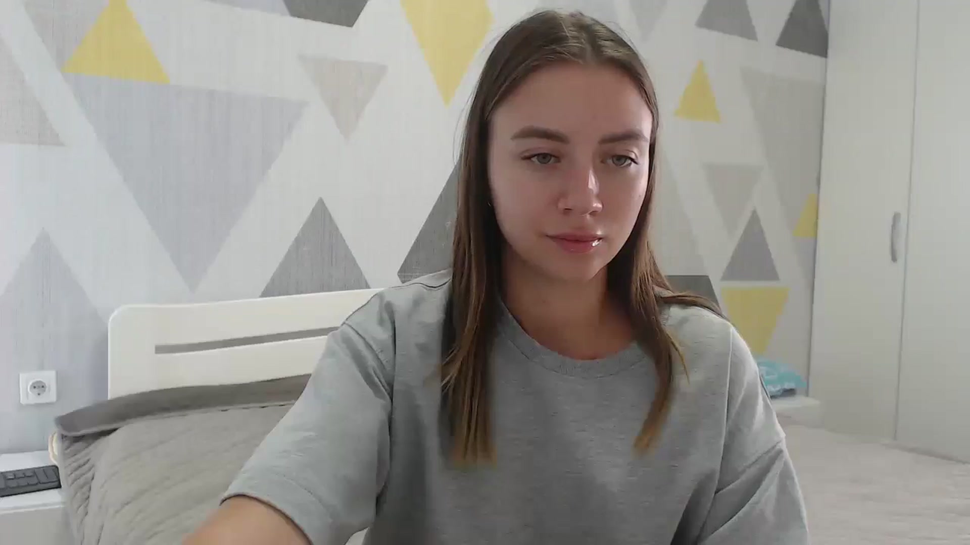 Gallery image thumbnail from Sulfate0's myfreecams stream on, 09/05/2025, 11:21 image 14 of 20