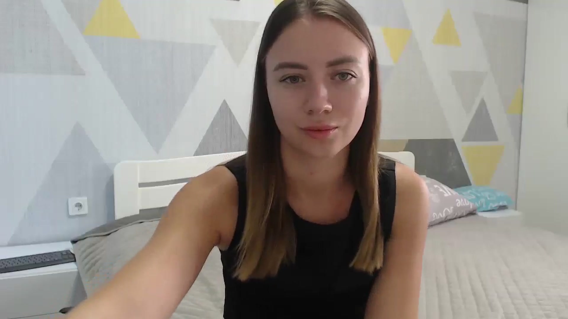 Gallery image thumbnail from Sulfate0's myfreecams stream on, 09/06/2025, 07:23 image 3 of 20