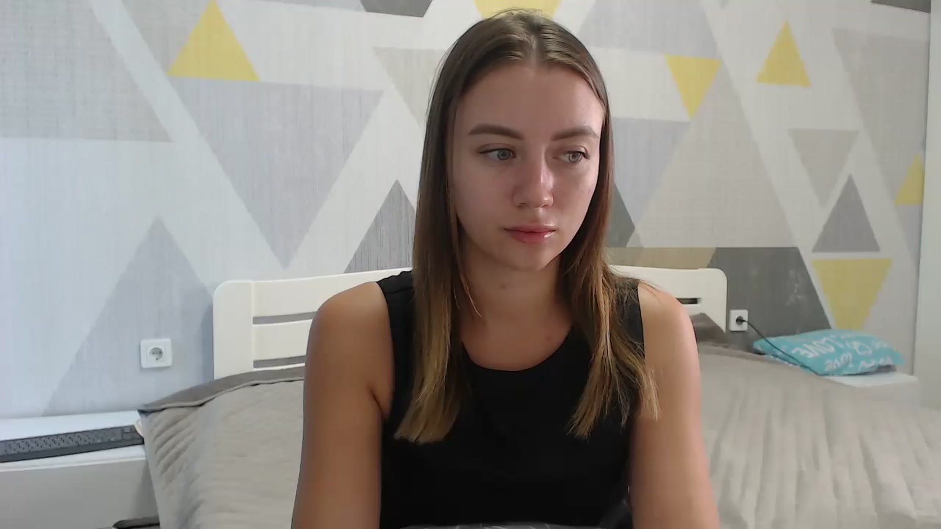 Gallery image thumbnail from Sulfate0's myfreecams stream on, 09/06/2025, 08:32 image 16 of 20