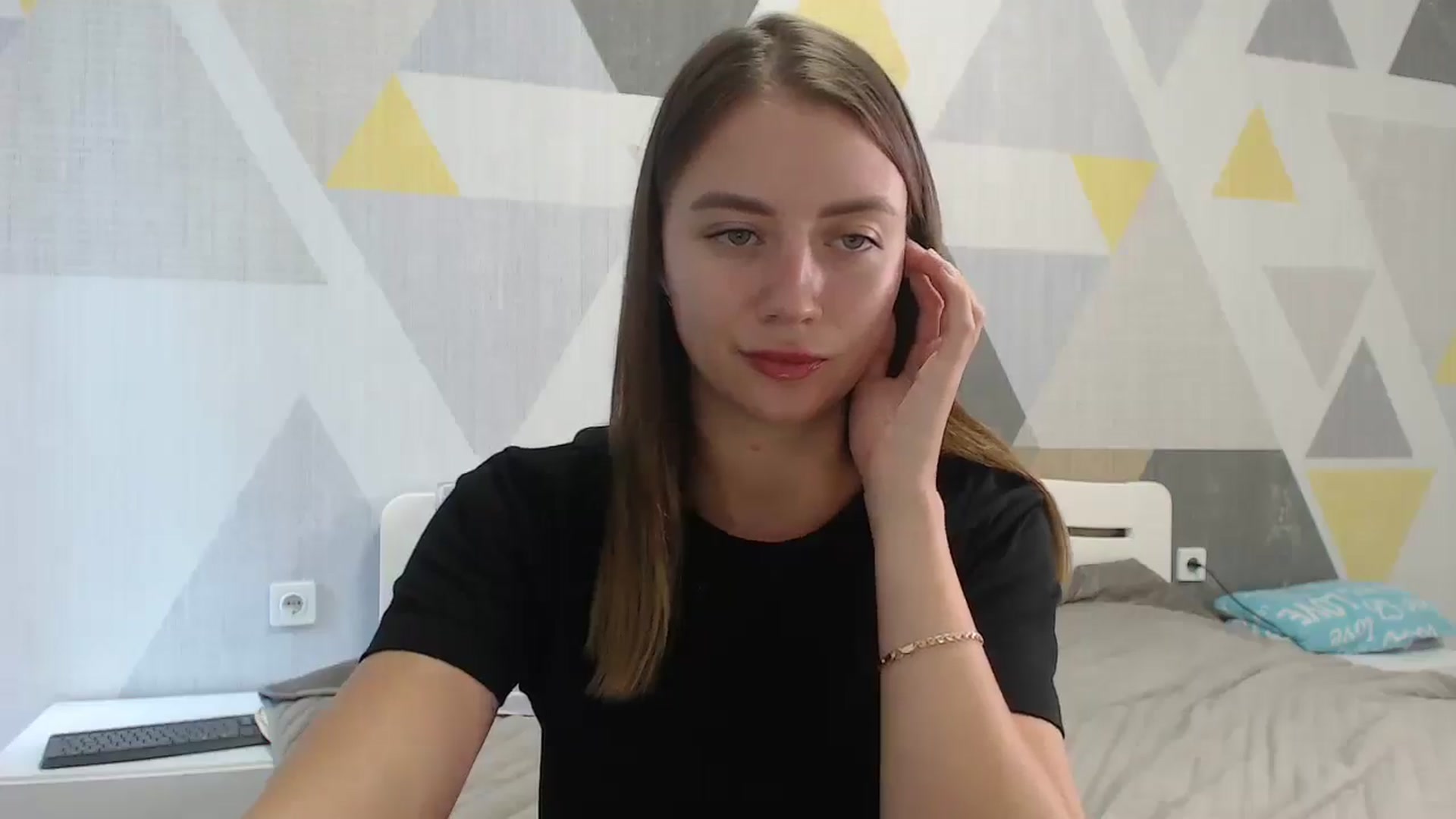 Gallery image thumbnail from Sulfate0's myfreecams stream on, 09/07/2025, 08:55 image 16 of 20