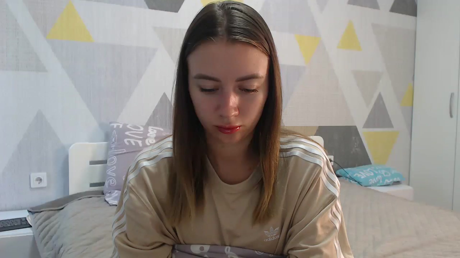 Gallery image thumbnail from Sulfate0's myfreecams stream on, 09/08/2025, 07:10 image 7 of 20