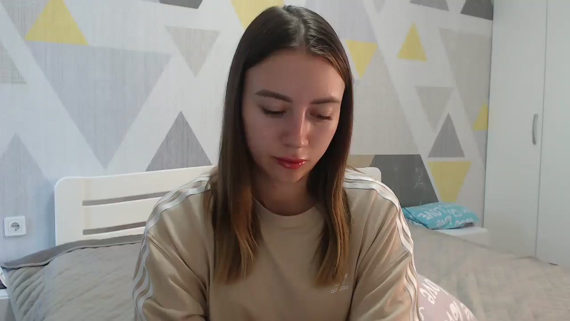 Gallery image thumbnail from Sulfate0's myfreecams stream on, 09/08/2025, 08:02 image 18 of 20