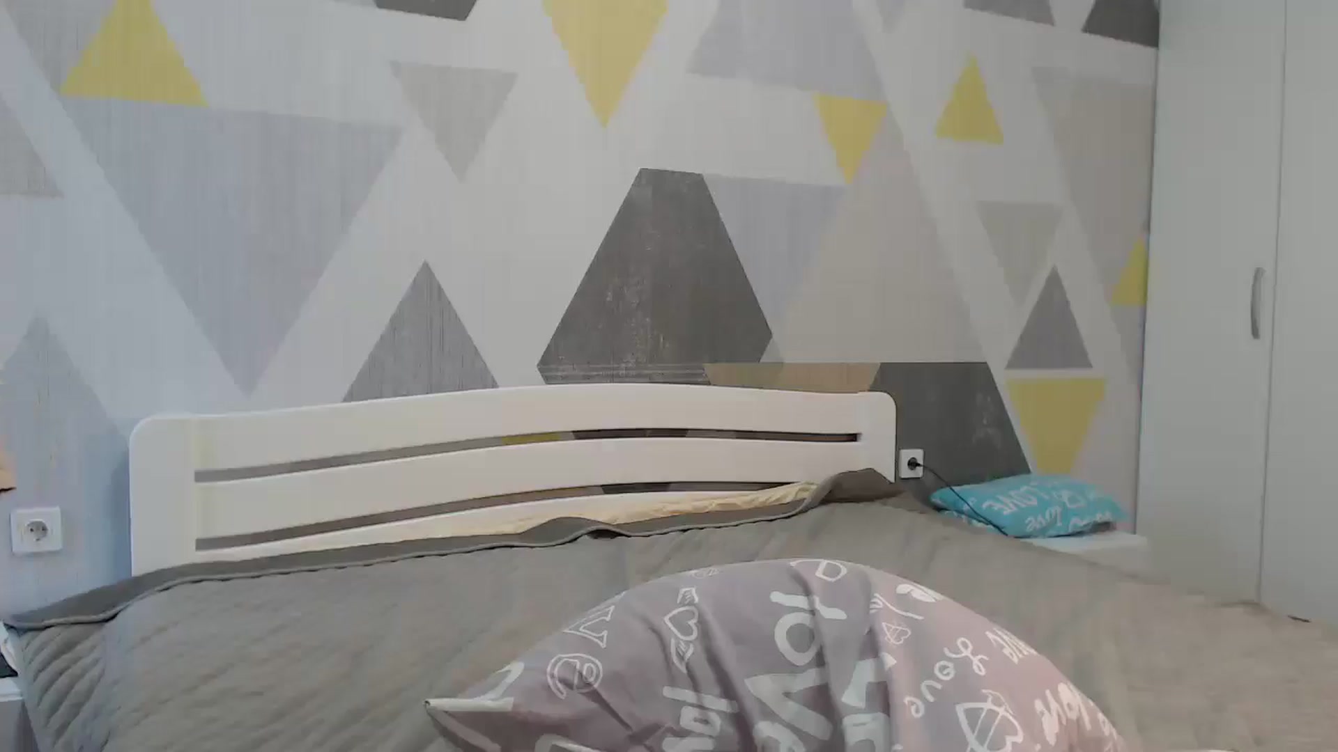 Gallery image thumbnail from Sulfate0's myfreecams stream on, 09/08/2025, 08:02 image 13 of 20