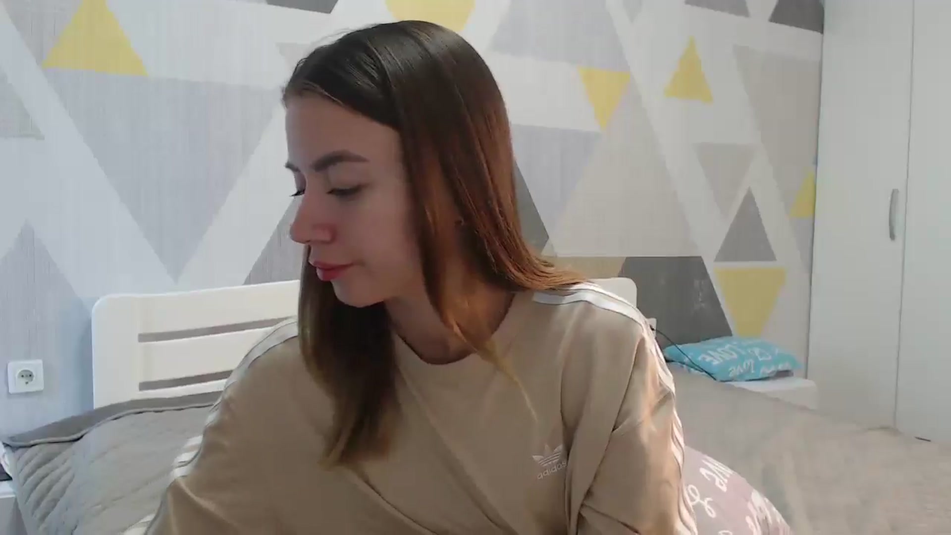 Gallery image thumbnail from Sulfate0's myfreecams stream on, 09/08/2025, 08:02 image 6 of 20