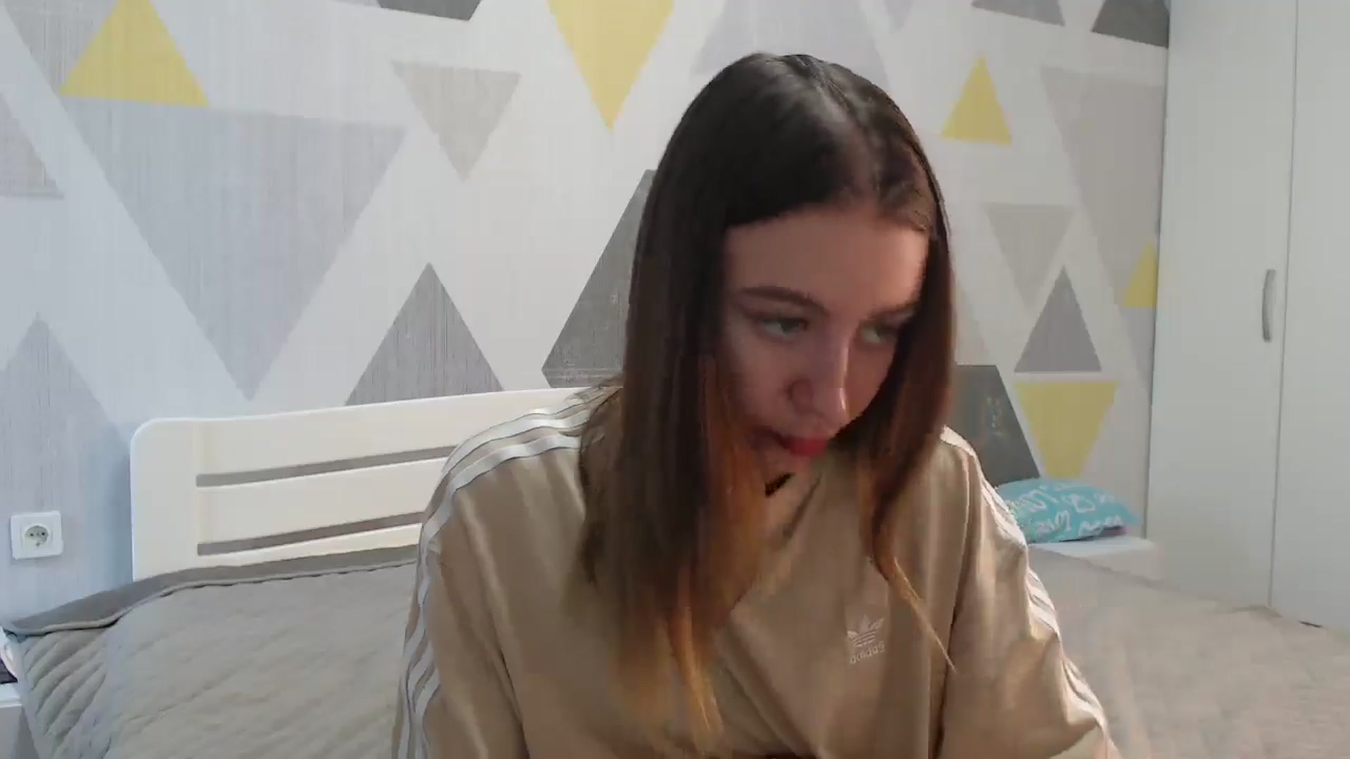 Gallery image thumbnail from Sulfate0's myfreecams stream on, 09/08/2025, 08:02 image 9 of 20