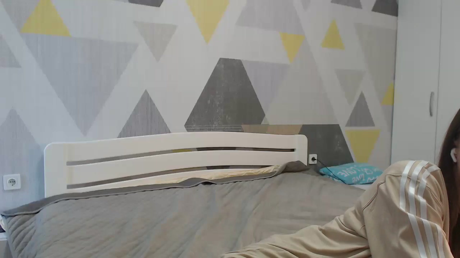 Gallery image thumbnail from Sulfate0's myfreecams stream on, 09/08/2025, 09:05 image 15 of 20