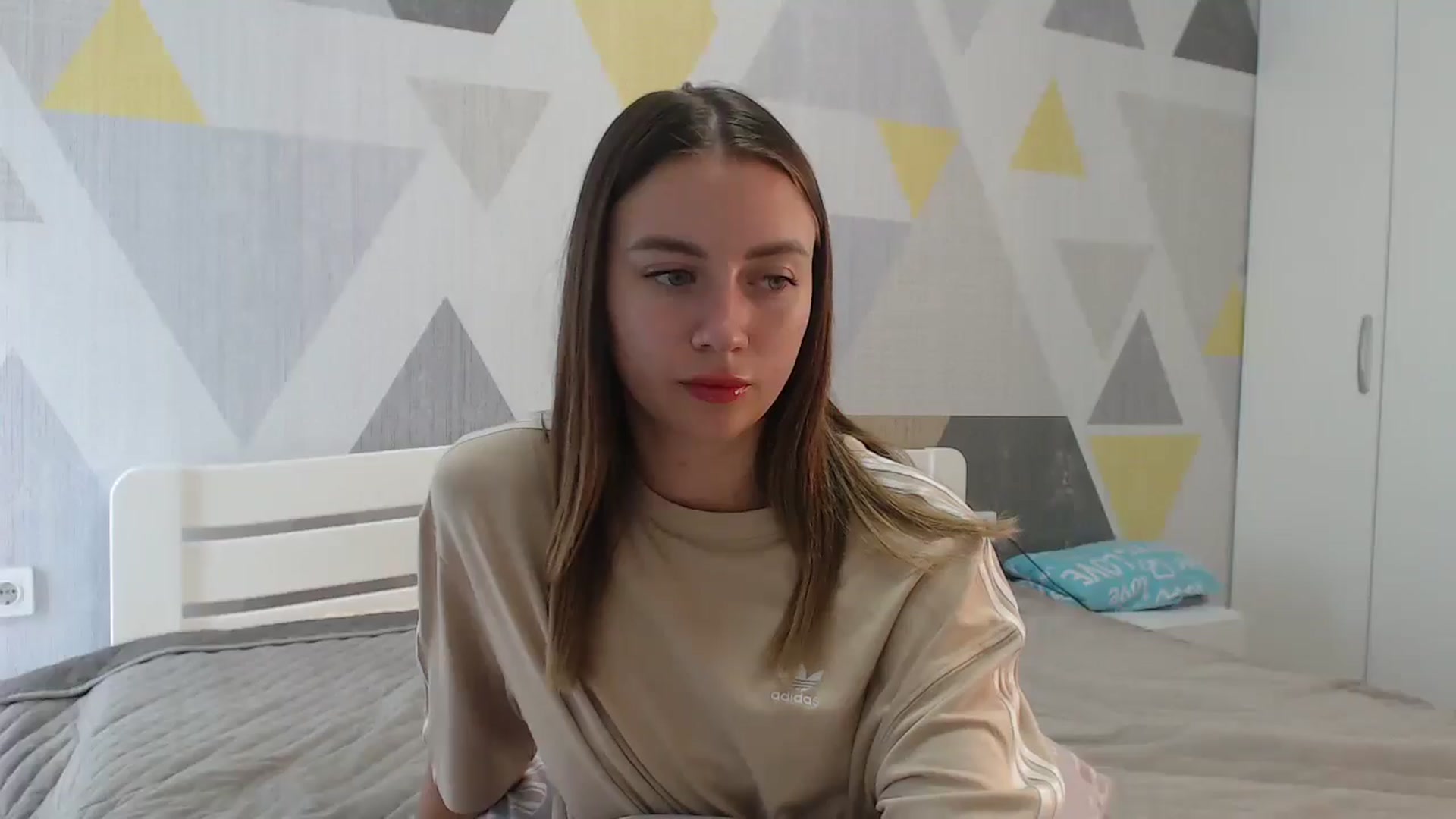 Gallery image thumbnail from Sulfate0's myfreecams stream on, 09/08/2025, 10:42 image 8 of 20
