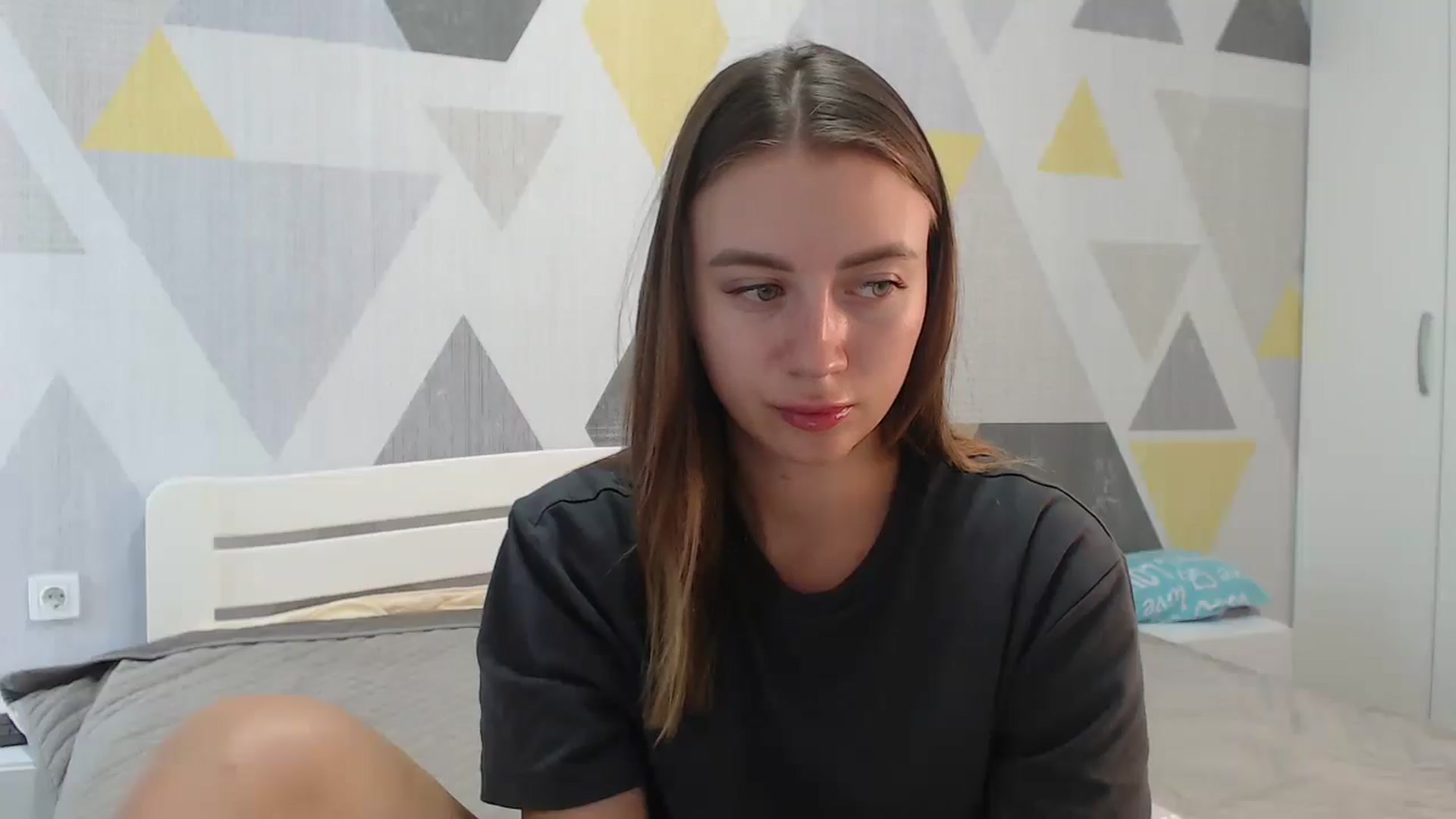 Gallery image thumbnail from Sulfate0's myfreecams stream on, 09/09/2025, 12:13 image 16 of 20