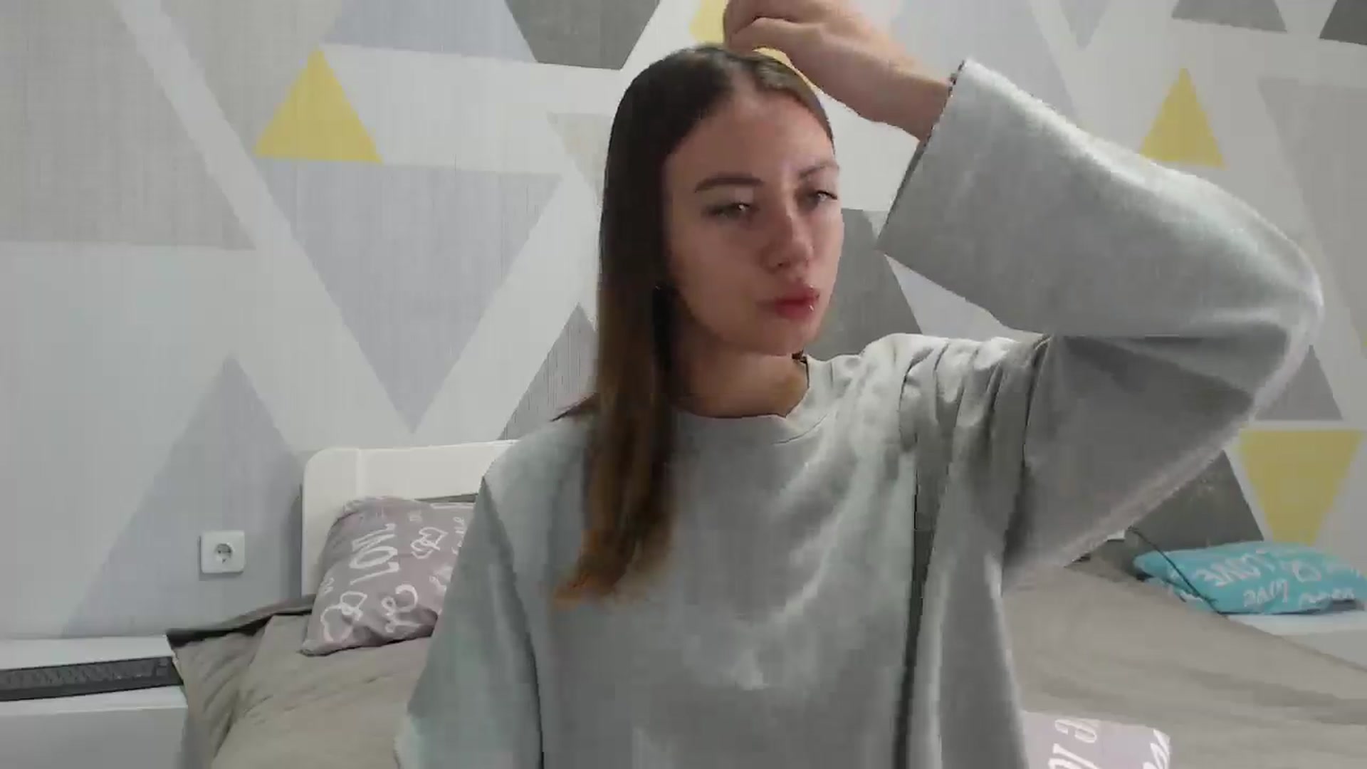 Gallery image thumbnail from Sulfate0's myfreecams stream on, 09/10/2025, 07:25 image 7 of 20