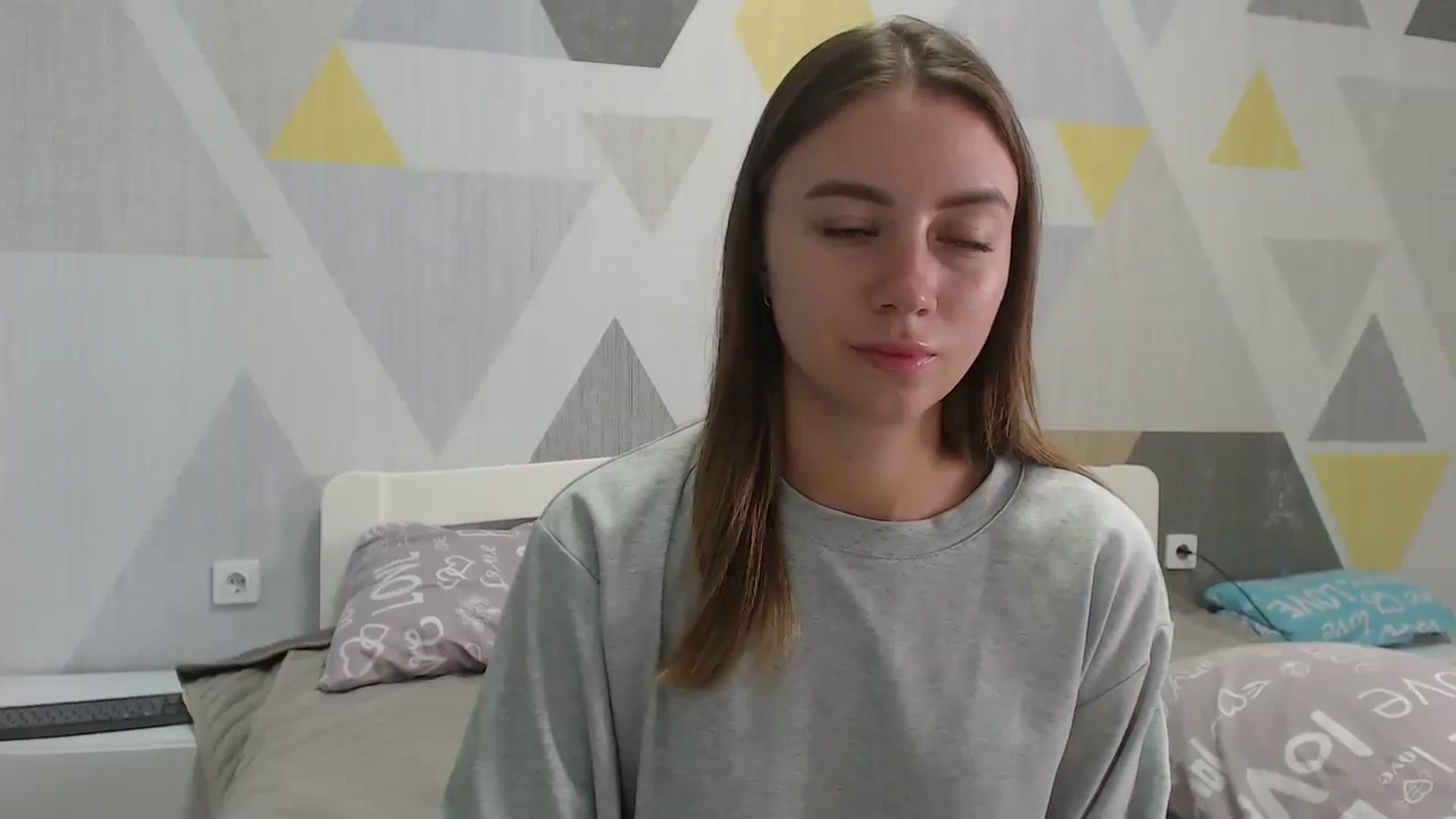 Gallery image thumbnail from Sulfate0's myfreecams stream on, 09/10/2025, 07:49 image 7 of 20