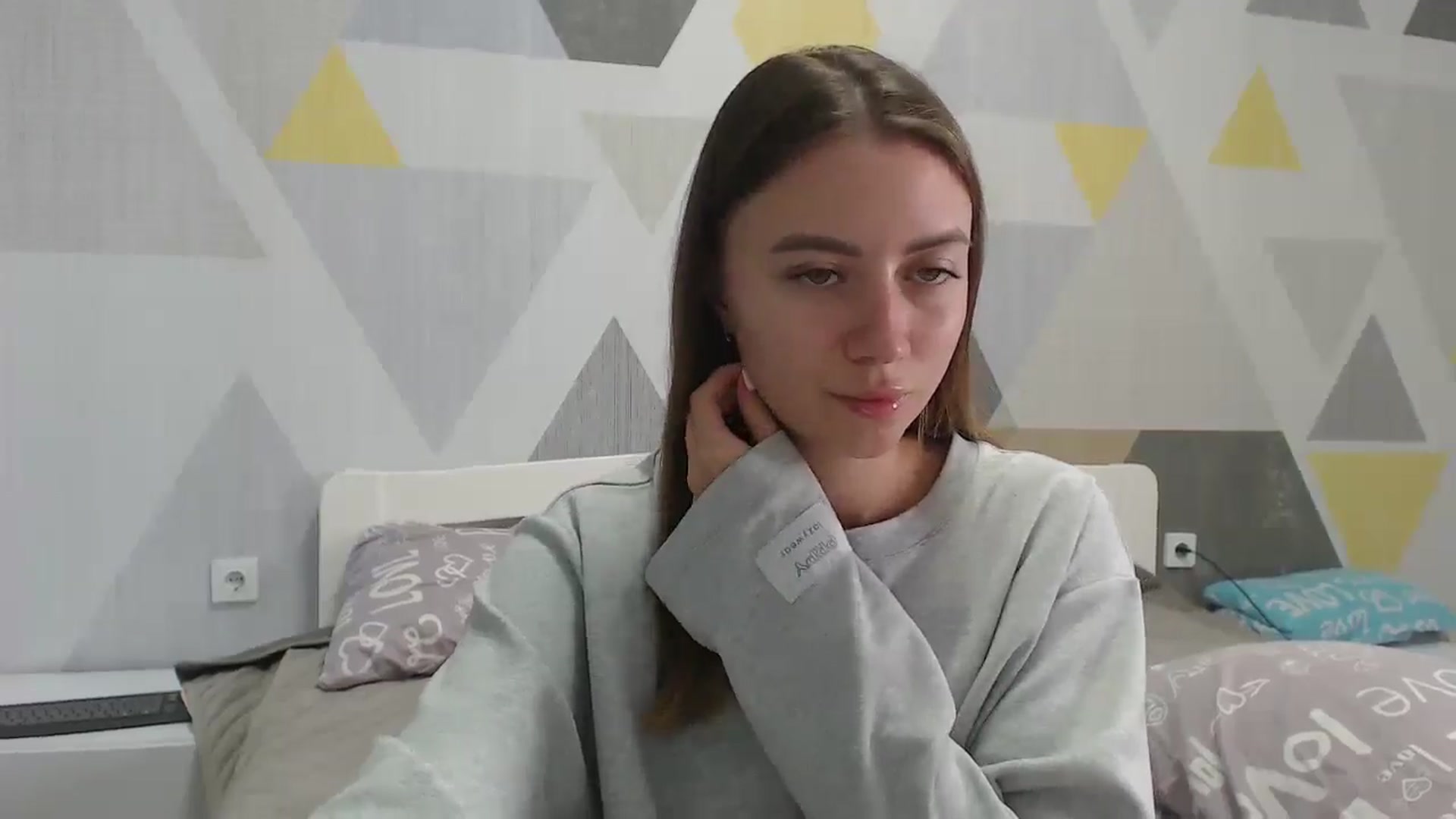 Gallery image thumbnail from Sulfate0's myfreecams stream on, 09/10/2025, 07:49 image 2 of 20