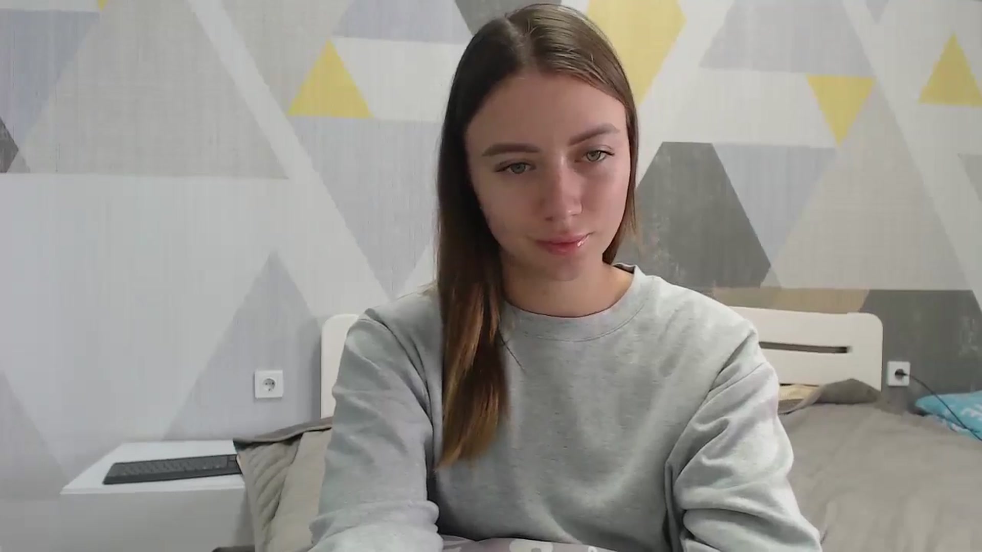 Gallery image thumbnail from Sulfate0's myfreecams stream on, 09/10/2025, 08:51 image 17 of 20