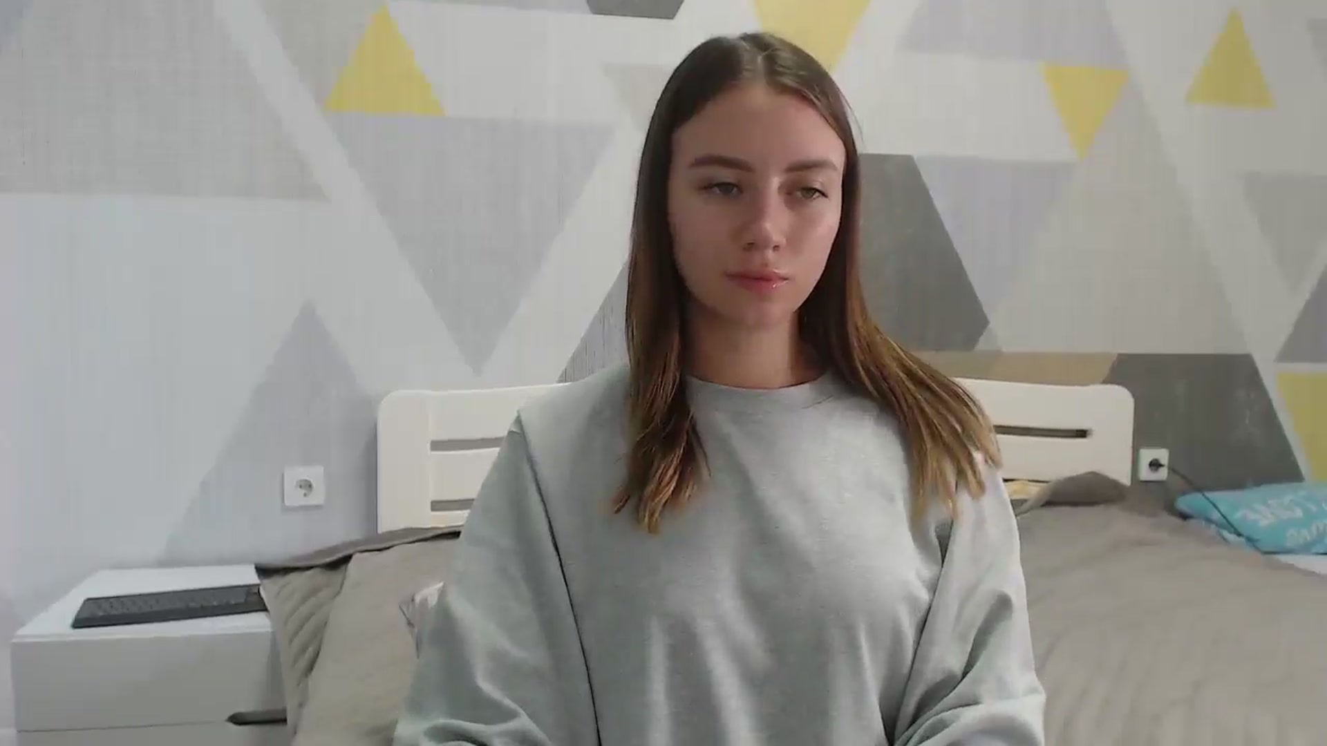 Gallery image thumbnail from Sulfate0's myfreecams stream on, 09/10/2025, 10:45 image 17 of 20